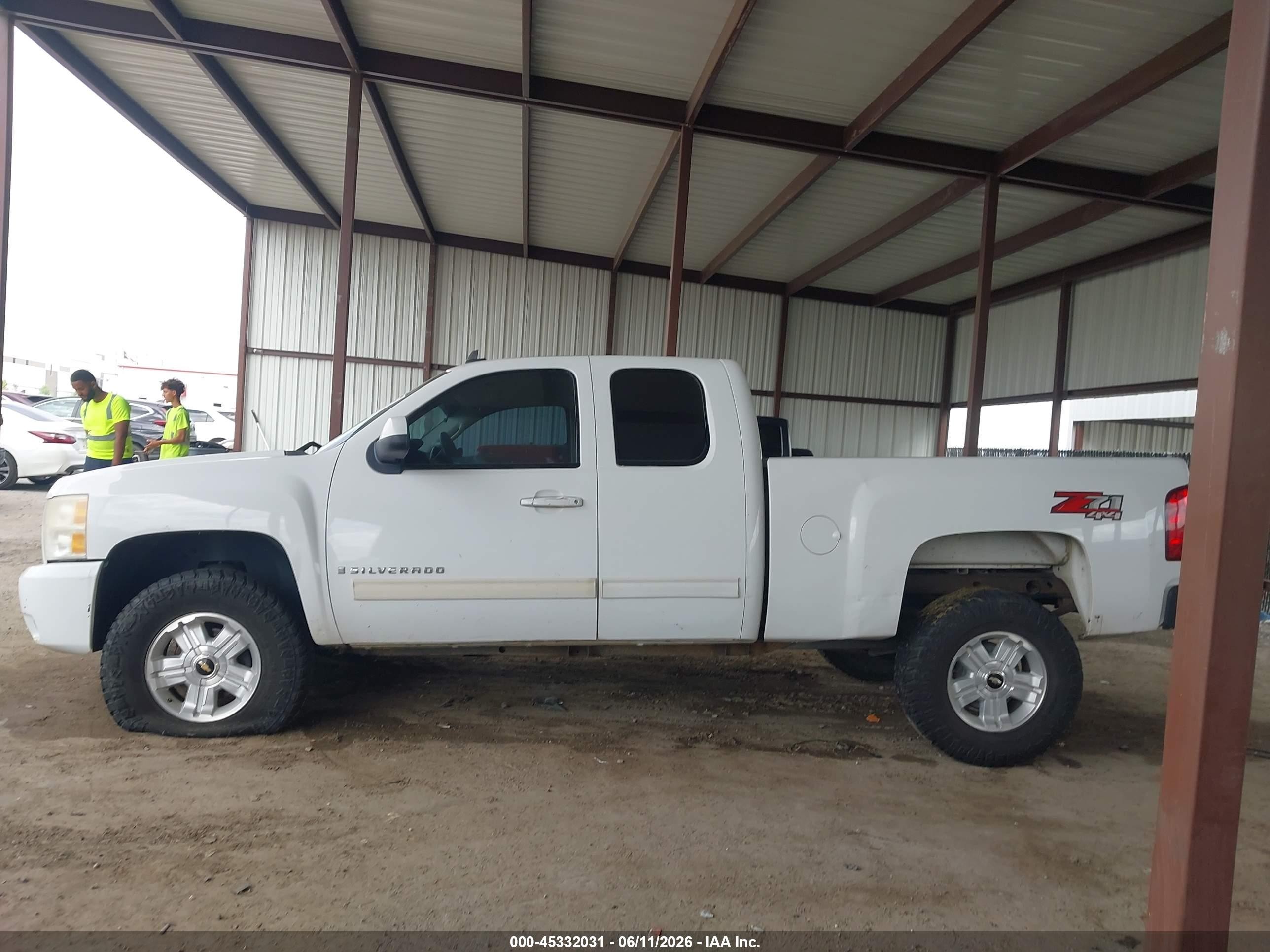 2009 Chevrolet Silverado 1500 Lt White vin: 1GCEK29009Z253486