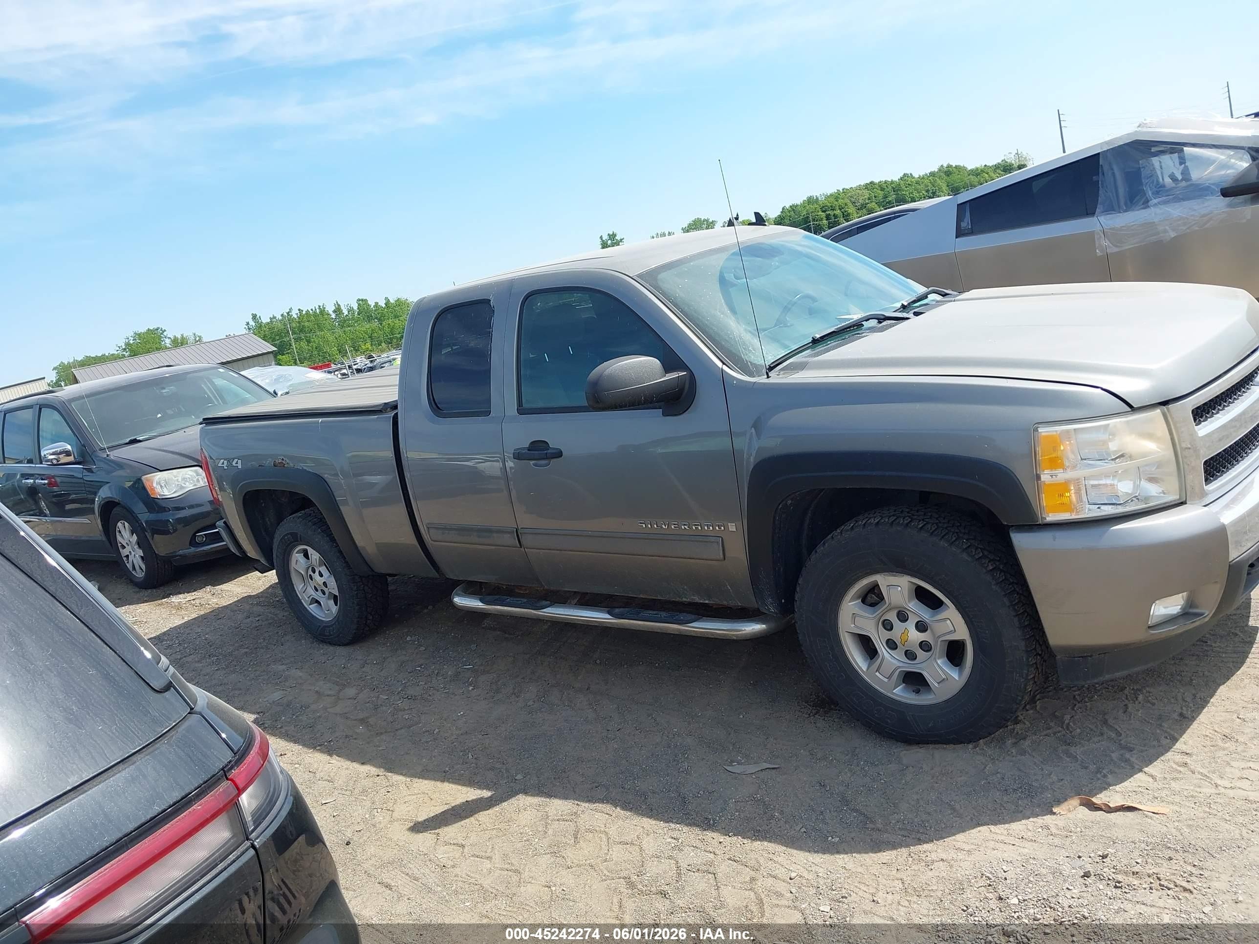 2009 Chevrolet Silverado 1500 Lt Gray vin: 1GCEK29019Z105914