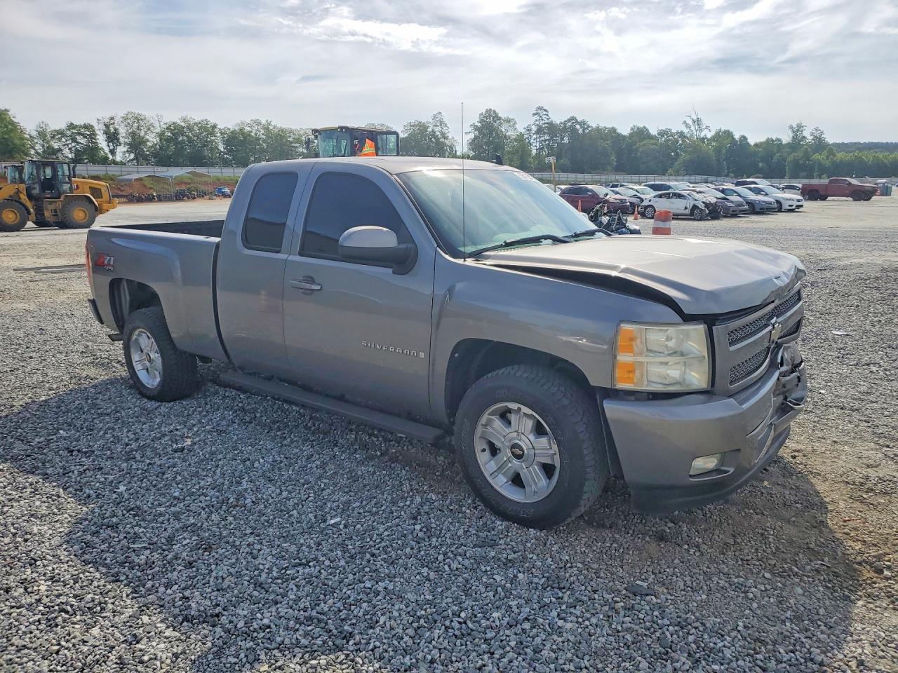 2009 Chevrolet Silverado K1500 Lt Серебряный vin: 1GCEK29019Z223977
