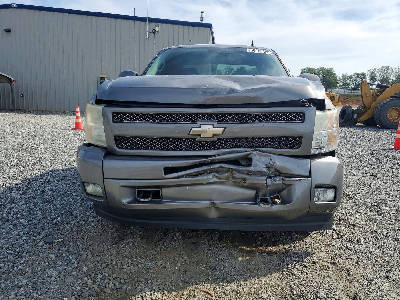 2009 Chevrolet Silverado K1500 Lt Серебряный vin: 1GCEK29019Z223977
