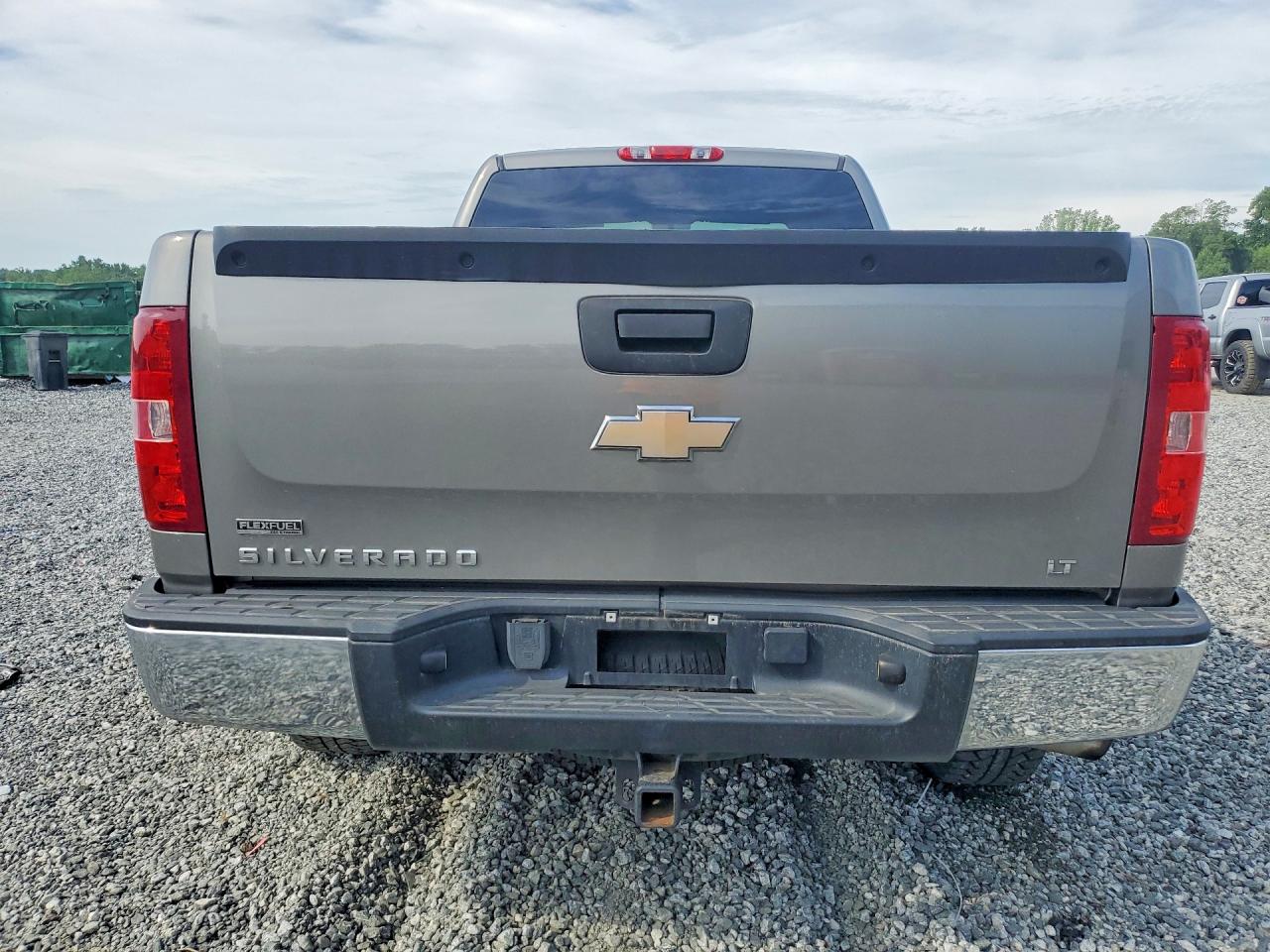 2009 Chevrolet Silverado K1500 Lt Серебряный vin: 1GCEK29019Z223977