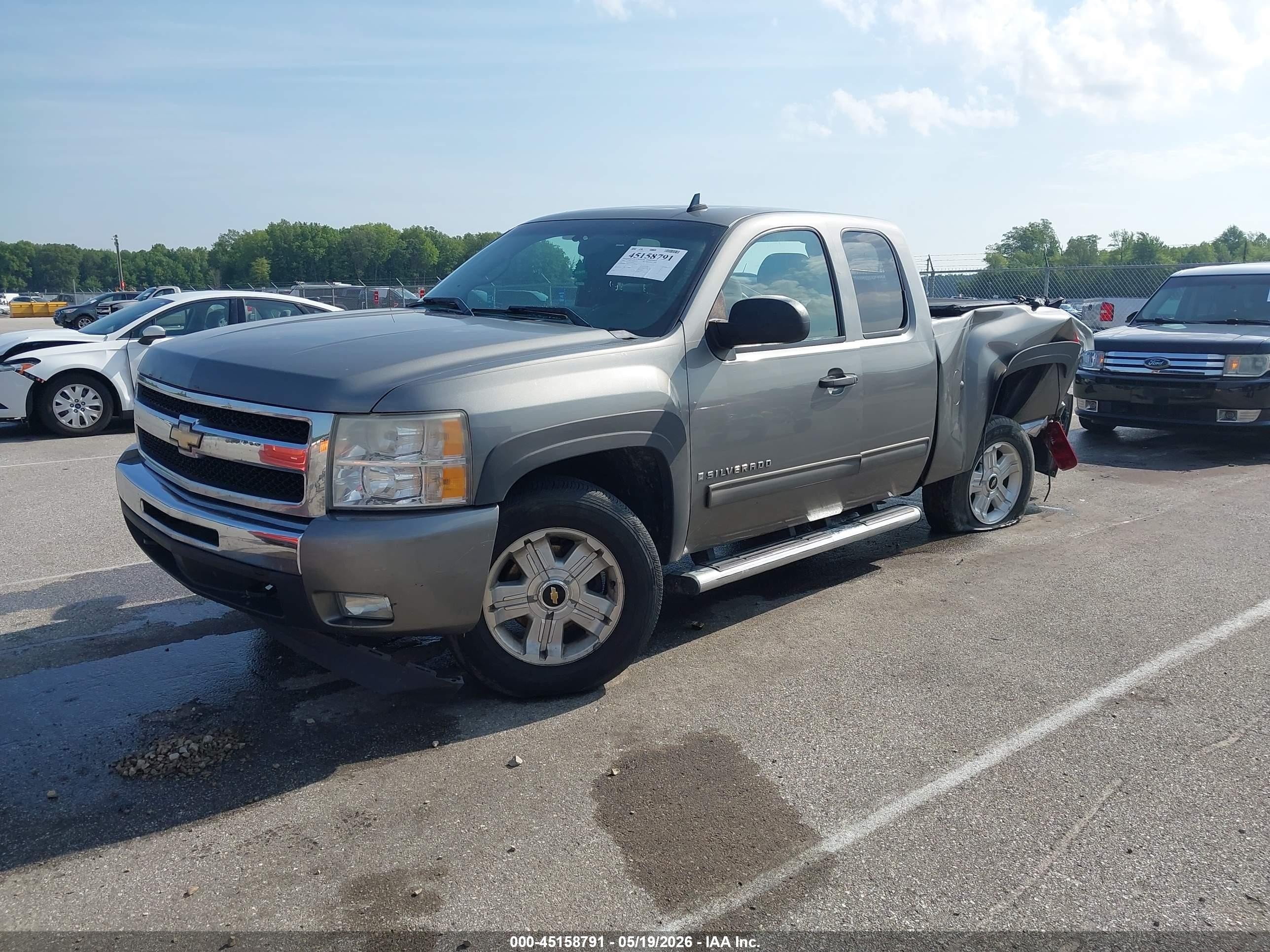 2009 Chevrolet Silverado 1500 Lt Gray vin: 1GCEK29029Z140784
