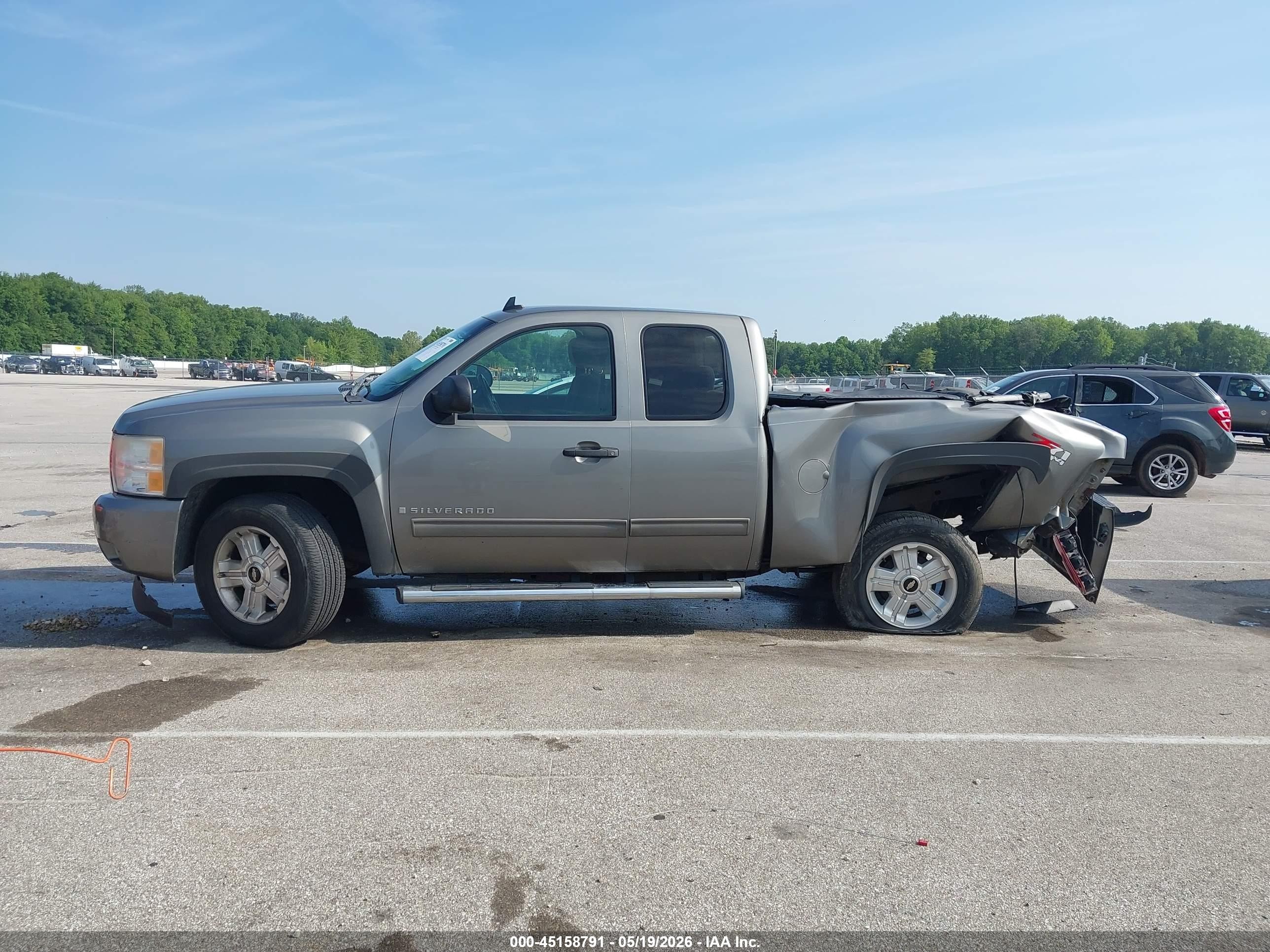 2009 Chevrolet Silverado 1500 Lt Gray vin: 1GCEK29029Z140784
