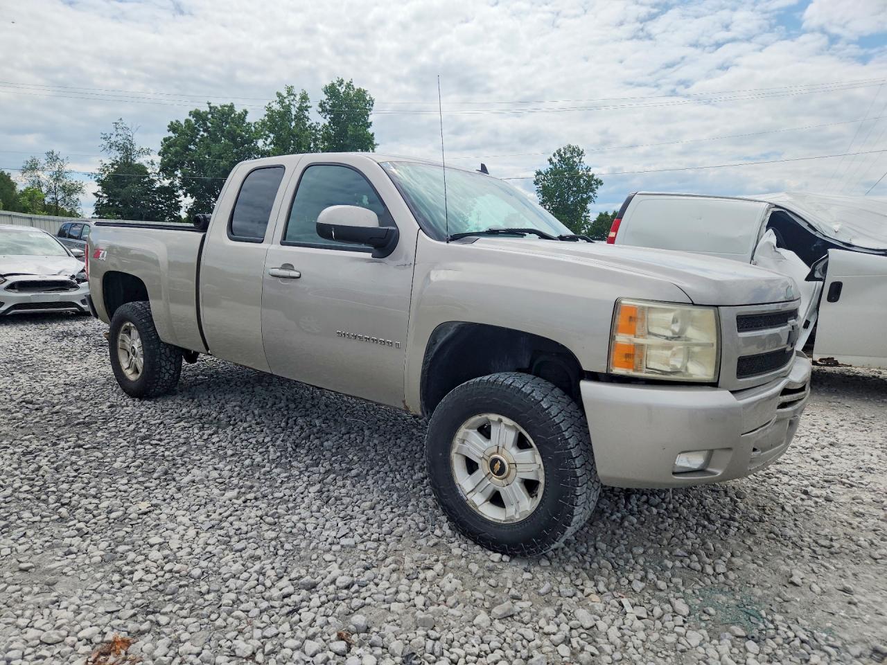 2009 Chevrolet Silverado K1500 Lt Beige vin: 1GCEK29029Z254431