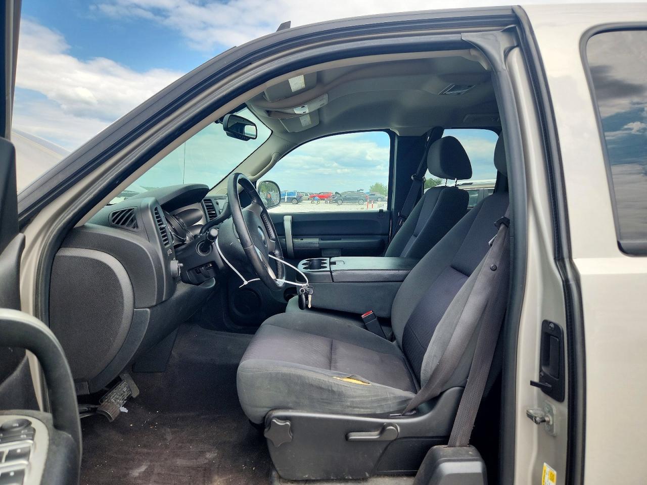 2009 Chevrolet Silverado K1500 Lt Beige vin: 1GCEK29029Z254431