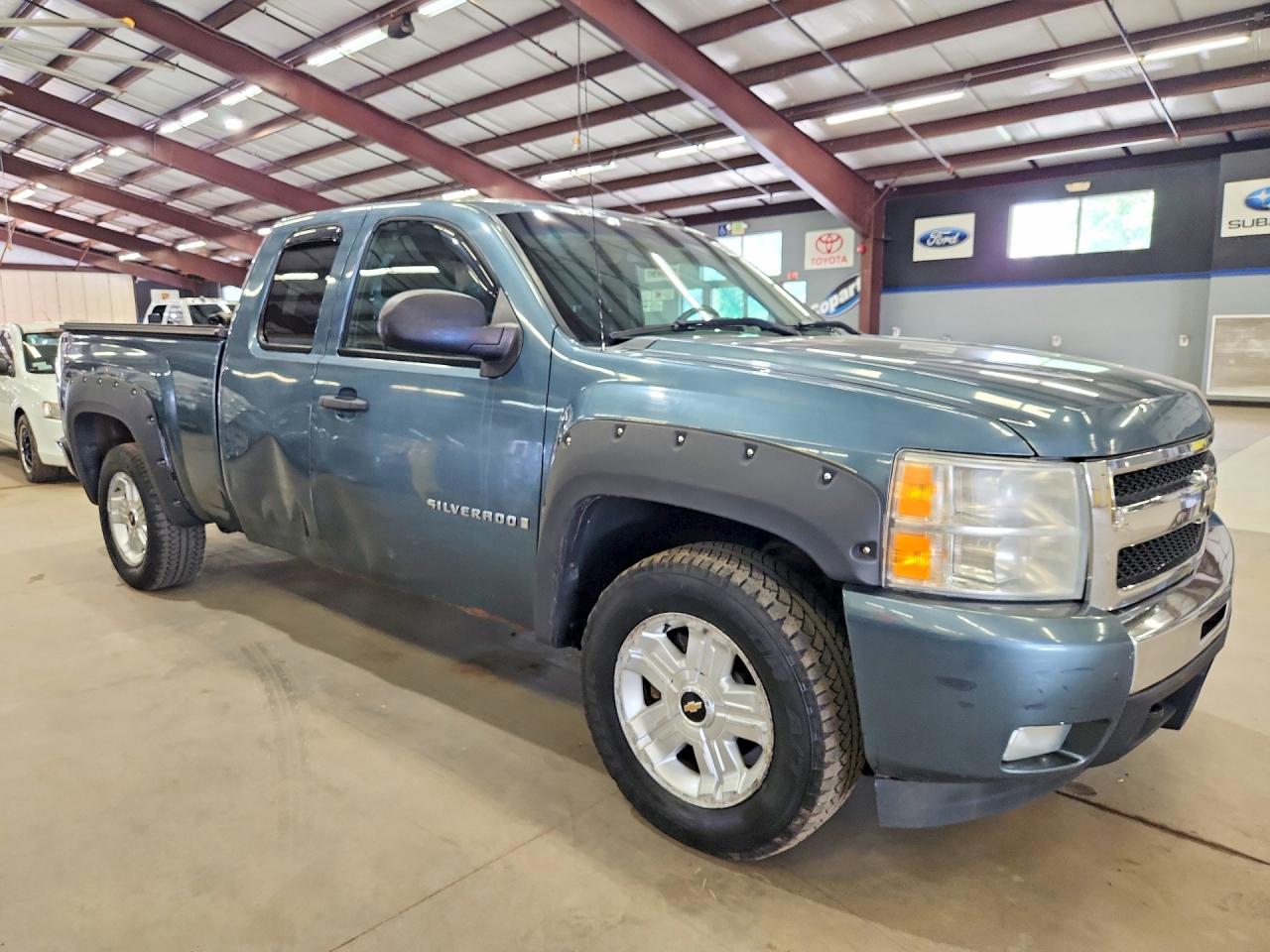 2009 Chevrolet Silverado K1500 Lt Teal vin: 1GCEK29029Z276591
