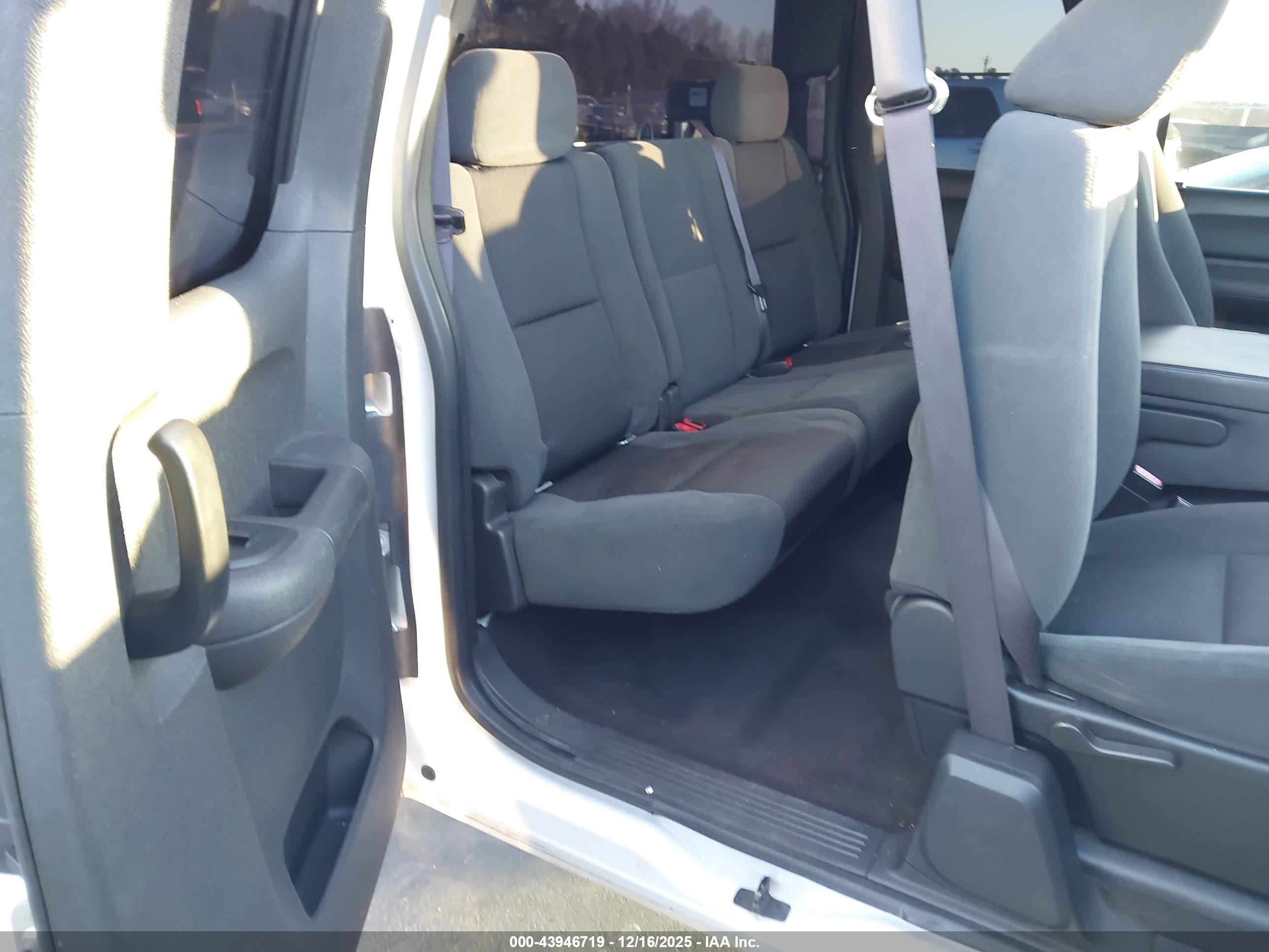 2009 Chevrolet Silverado 1500 Lt Белый vin: 1GCEK29029Z286232