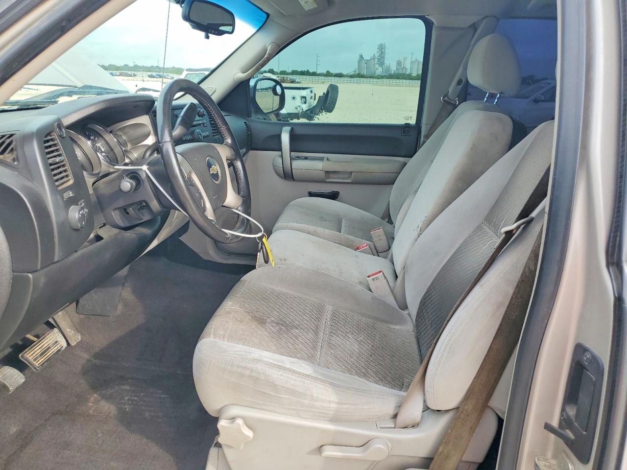 2009 Chevrolet Silverado K1500 Lt Silver vin: 1GCEK29039Z175446