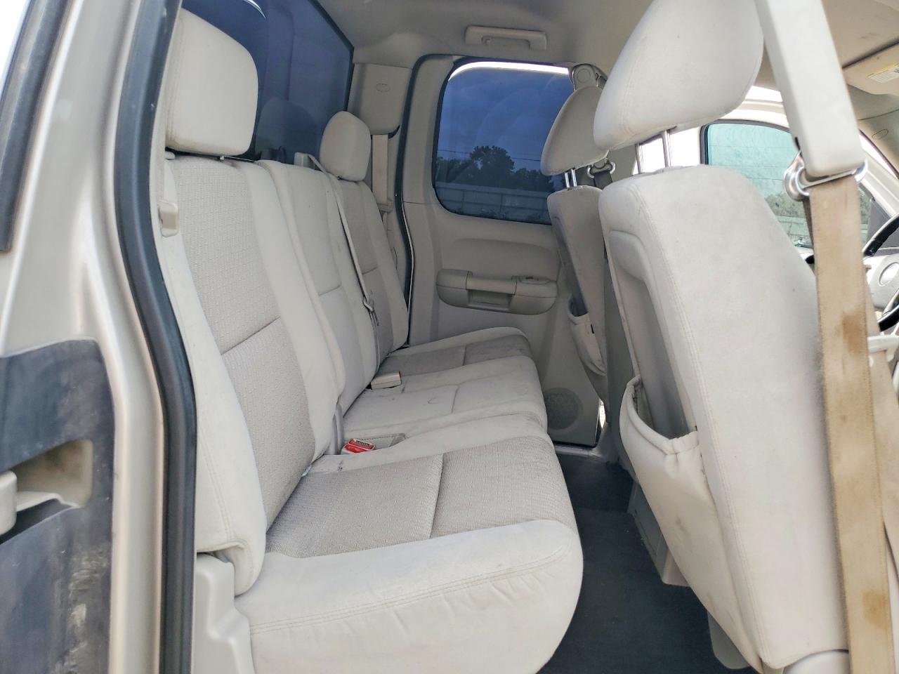 2009 Chevrolet Silverado K1500 Lt Silver vin: 1GCEK29039Z175446