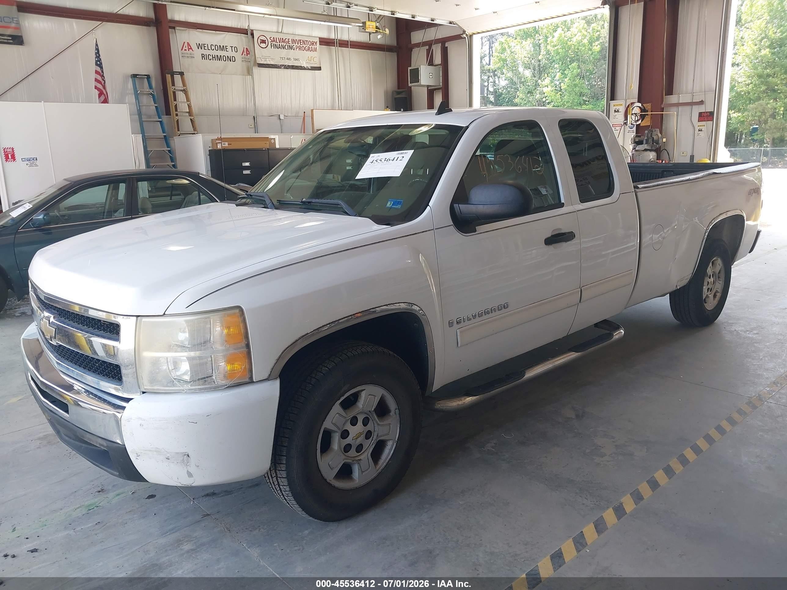 2009 Chevrolet Silverado 1500 Lt White vin: 1GCEK29059E145145