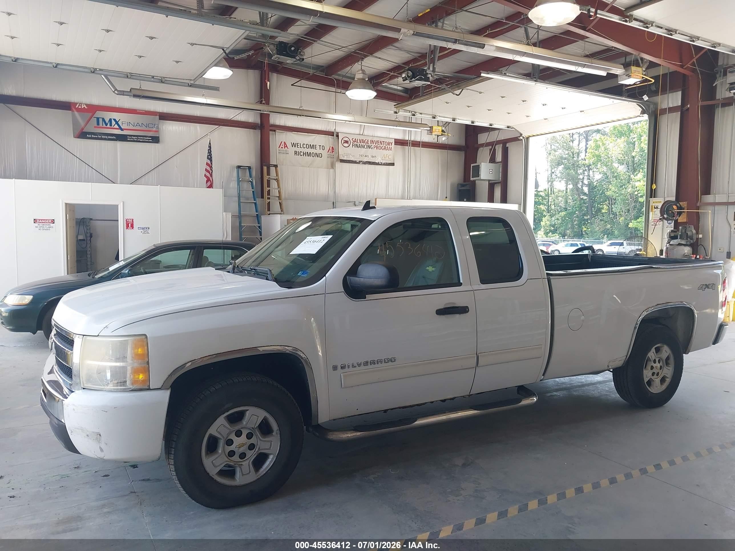 2009 Chevrolet Silverado 1500 Lt White vin: 1GCEK29059E145145