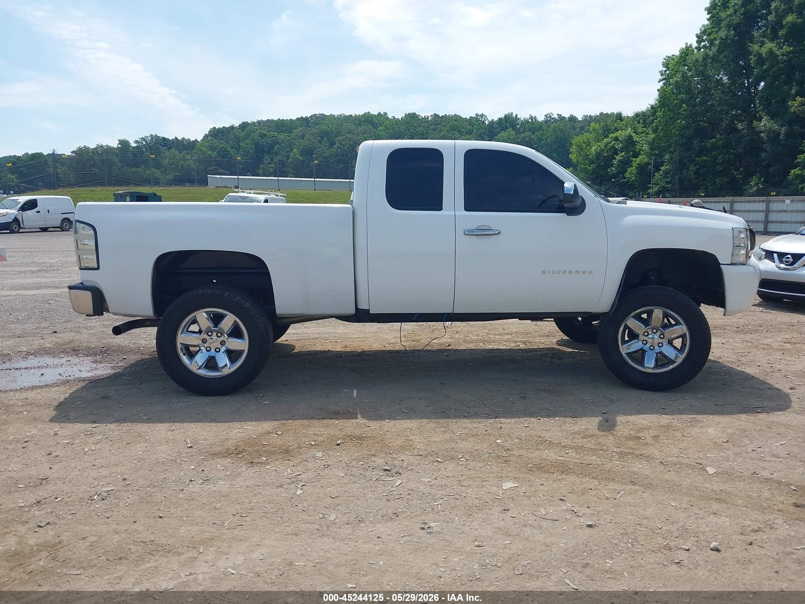 2009 Chevrolet Silverado 1500 Lt White vin: 1GCEK290X9Z129726