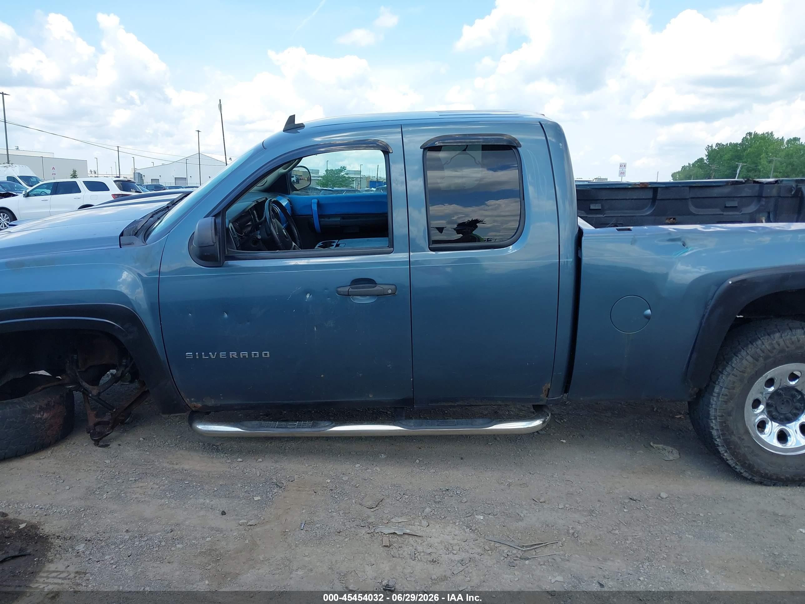 2009 Chevrolet Silverado 1500 Lt Gray vin: 1GCEK29J09Z296928