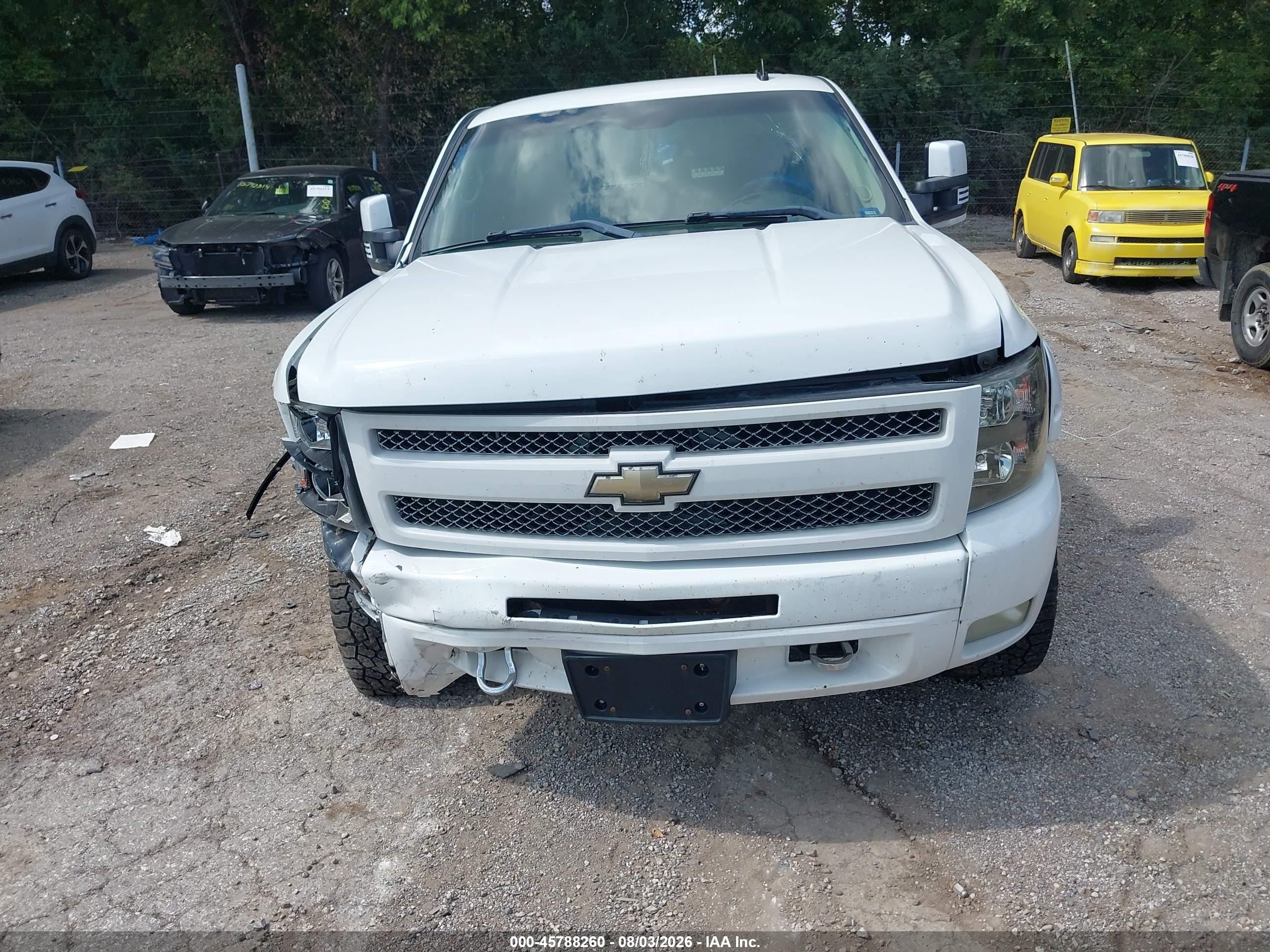 2009 Chevrolet Silverado 1500 Ltz White vin: 1GCEK39029Z215134