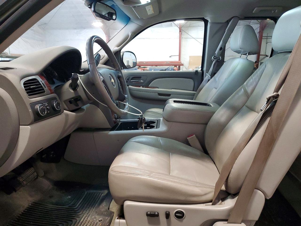 2009 Chevrolet Silverado K1500 Ltz Серый vin: 1GCEK39JX9Z224897