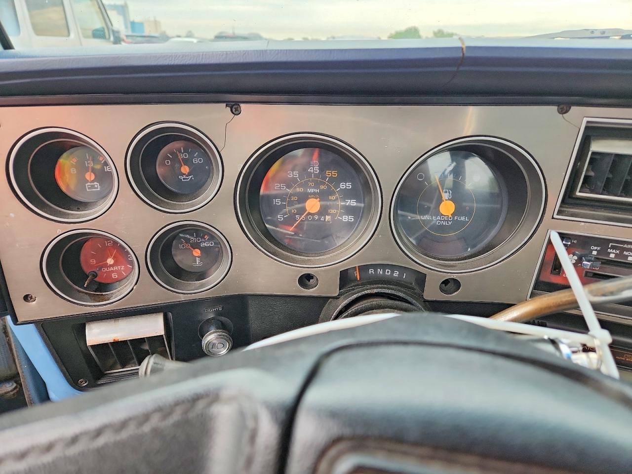 1987 Chevrolet R10 Двухцветный vin: 1GCER14H2HJ106831
