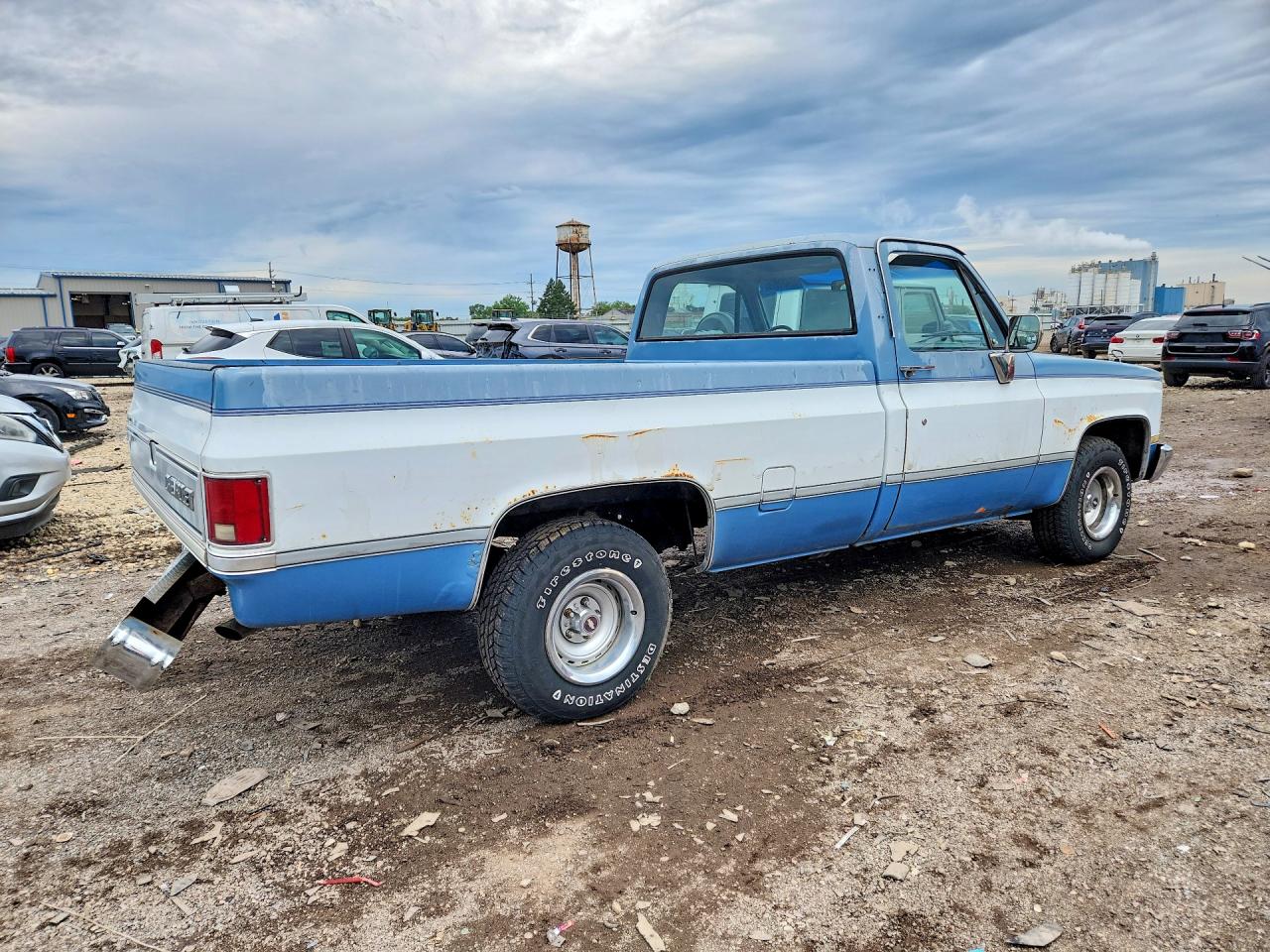 1987 Chevrolet R10 Двухцветный vin: 1GCER14H2HJ106831