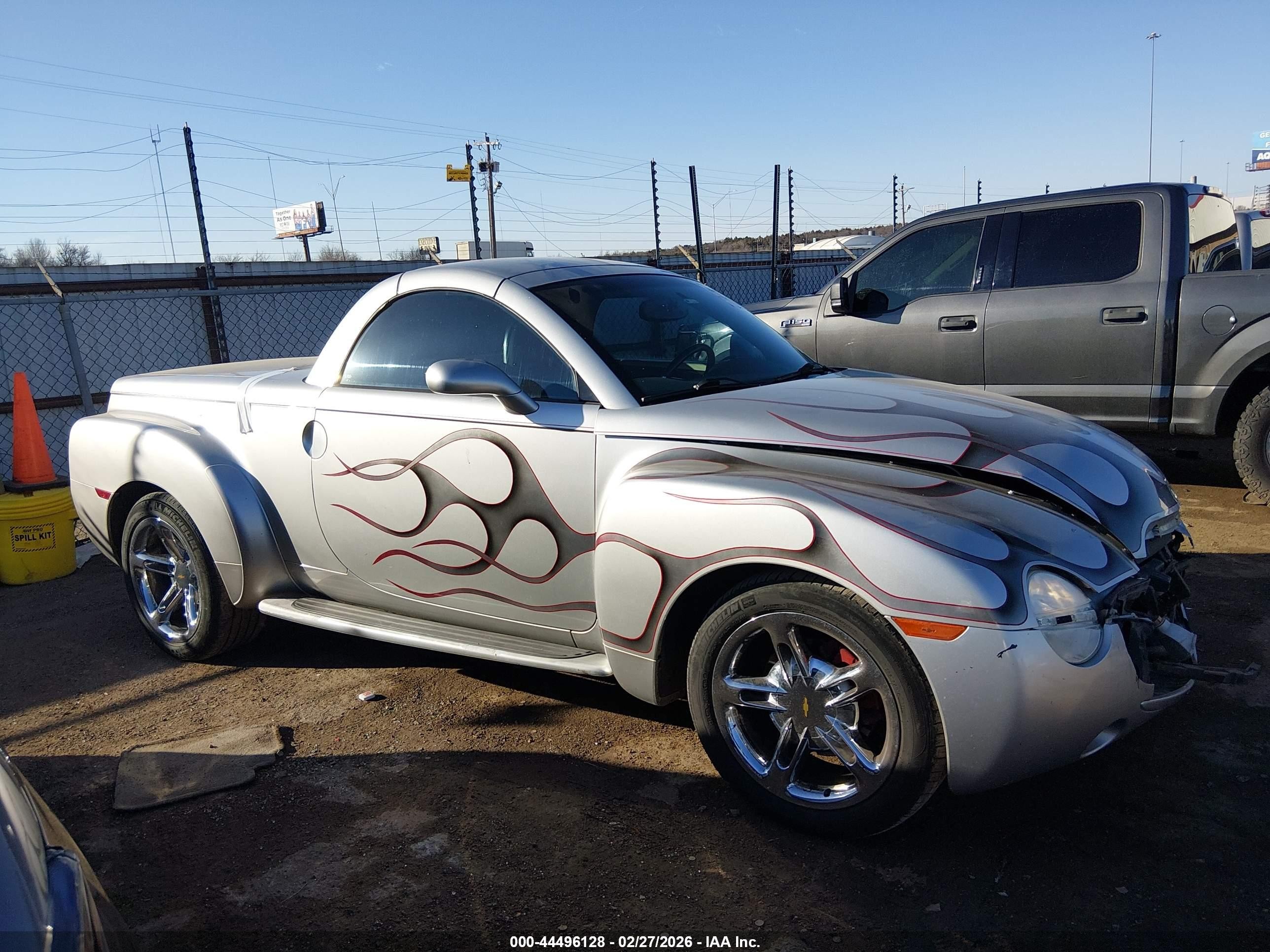 2005 Chevrolet Ssr   Gray vin: 1GCES14H05B116722