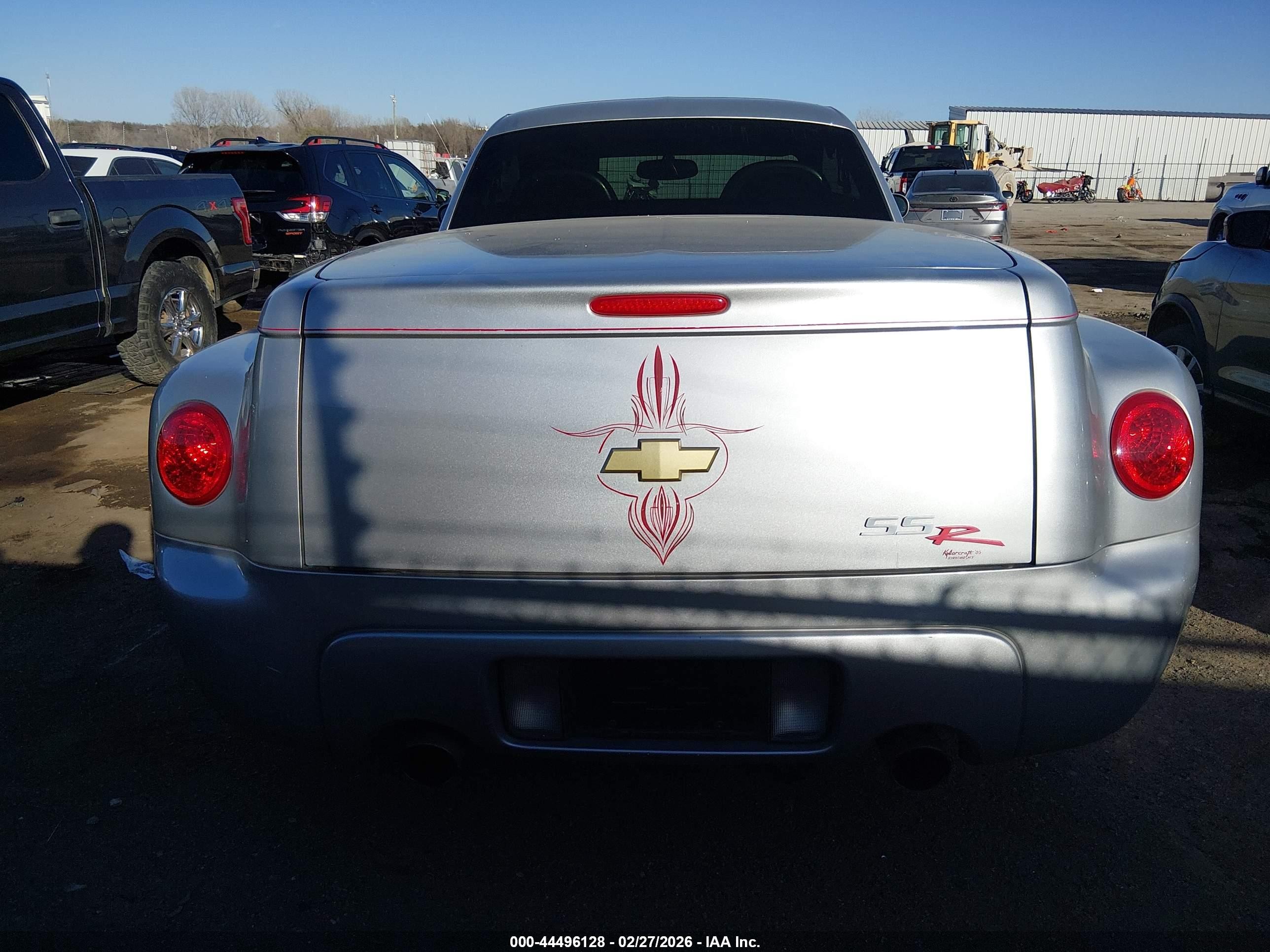 2005 Chevrolet Ssr   Gray vin: 1GCES14H05B116722