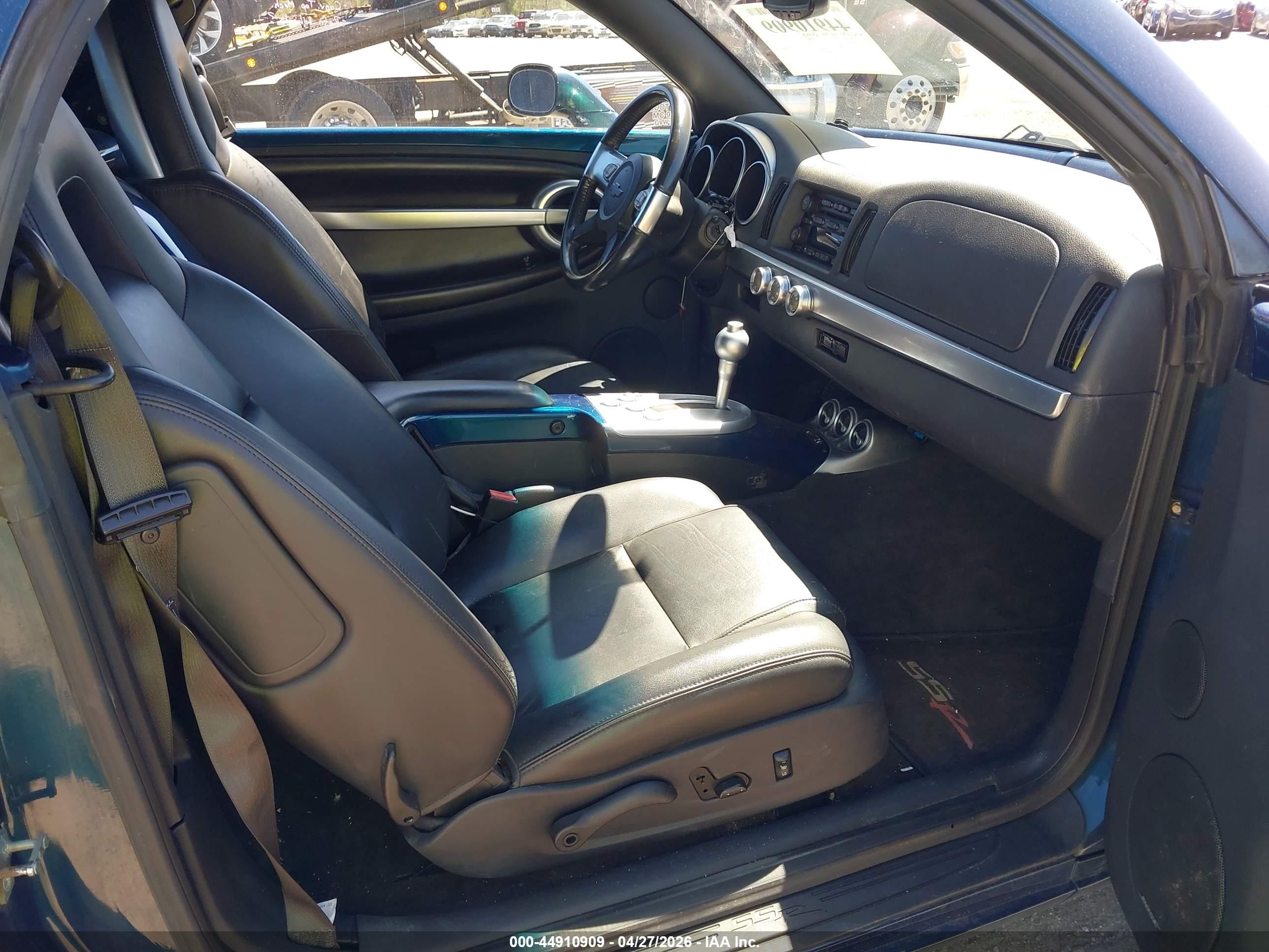 2005 Chevrolet Ssr   Green vin: 1GCES14H05B119488