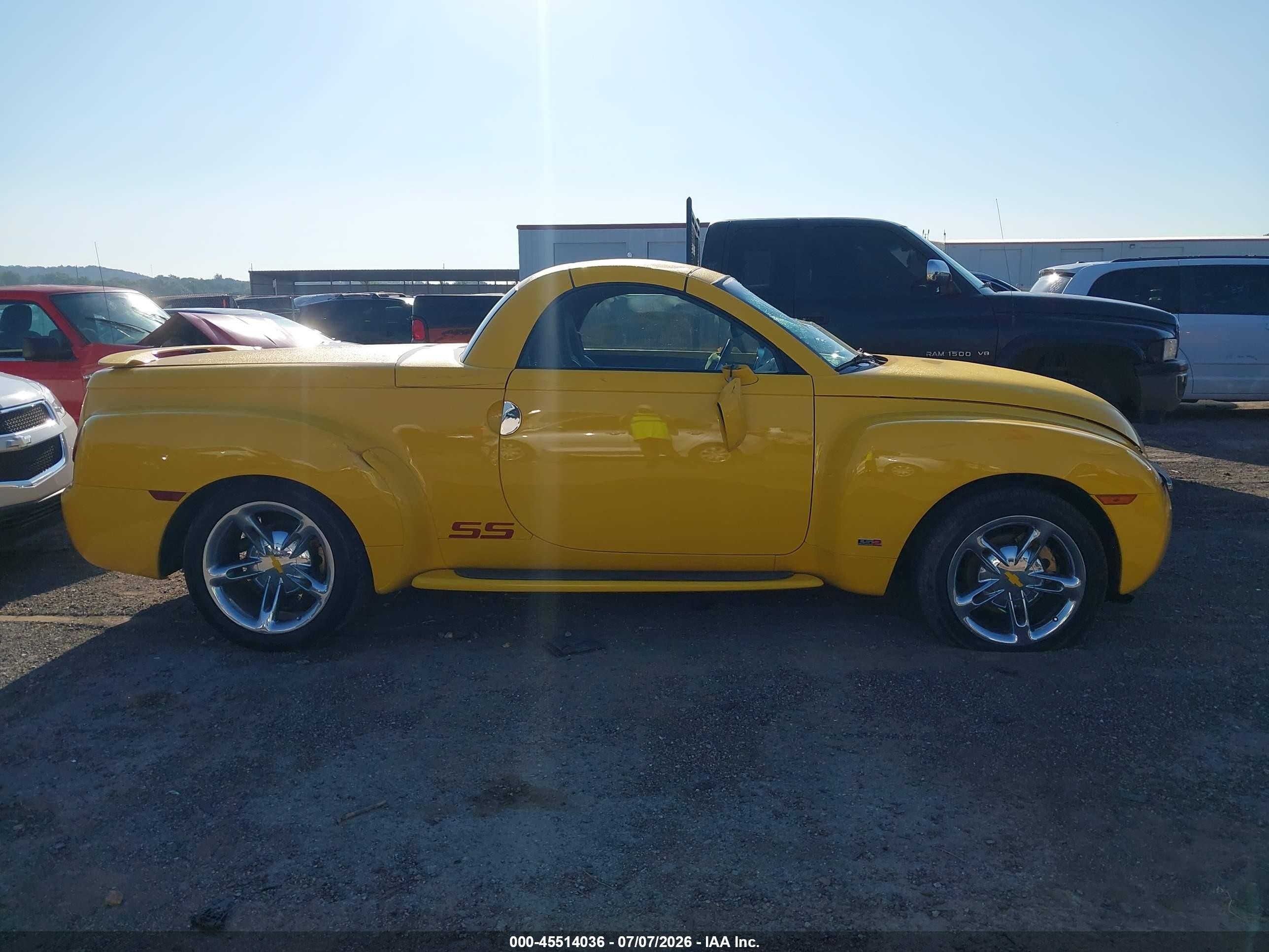2005 Chevrolet Ssr   Желтый vin: 1GCES14H25B117435