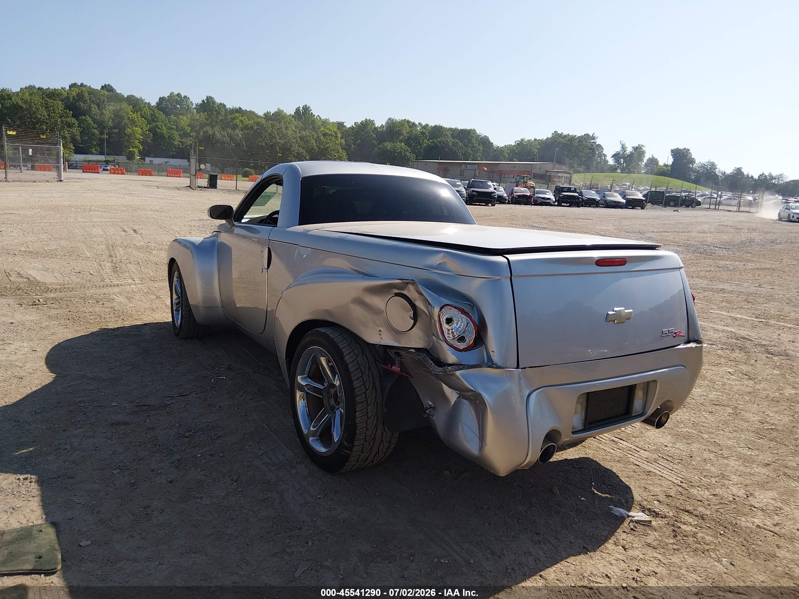 2005 Chevrolet Ssr   Silver vin: 1GCES14H25B117886