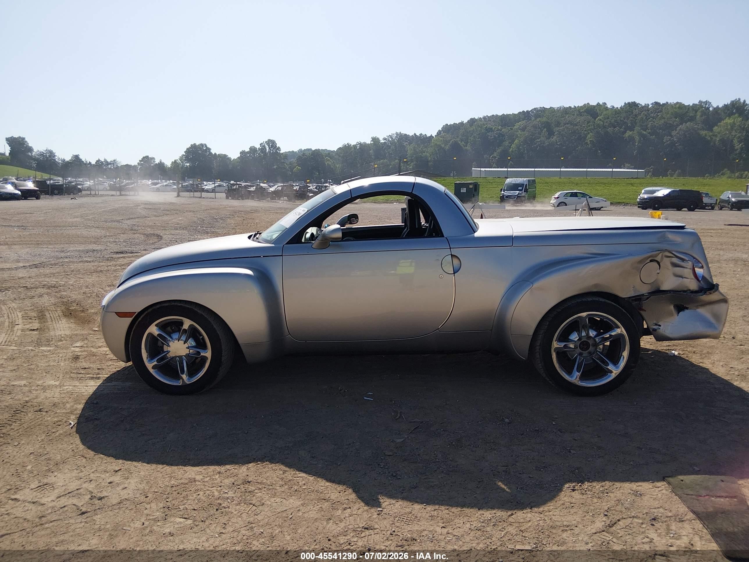 2005 Chevrolet Ssr   Silver vin: 1GCES14H25B117886