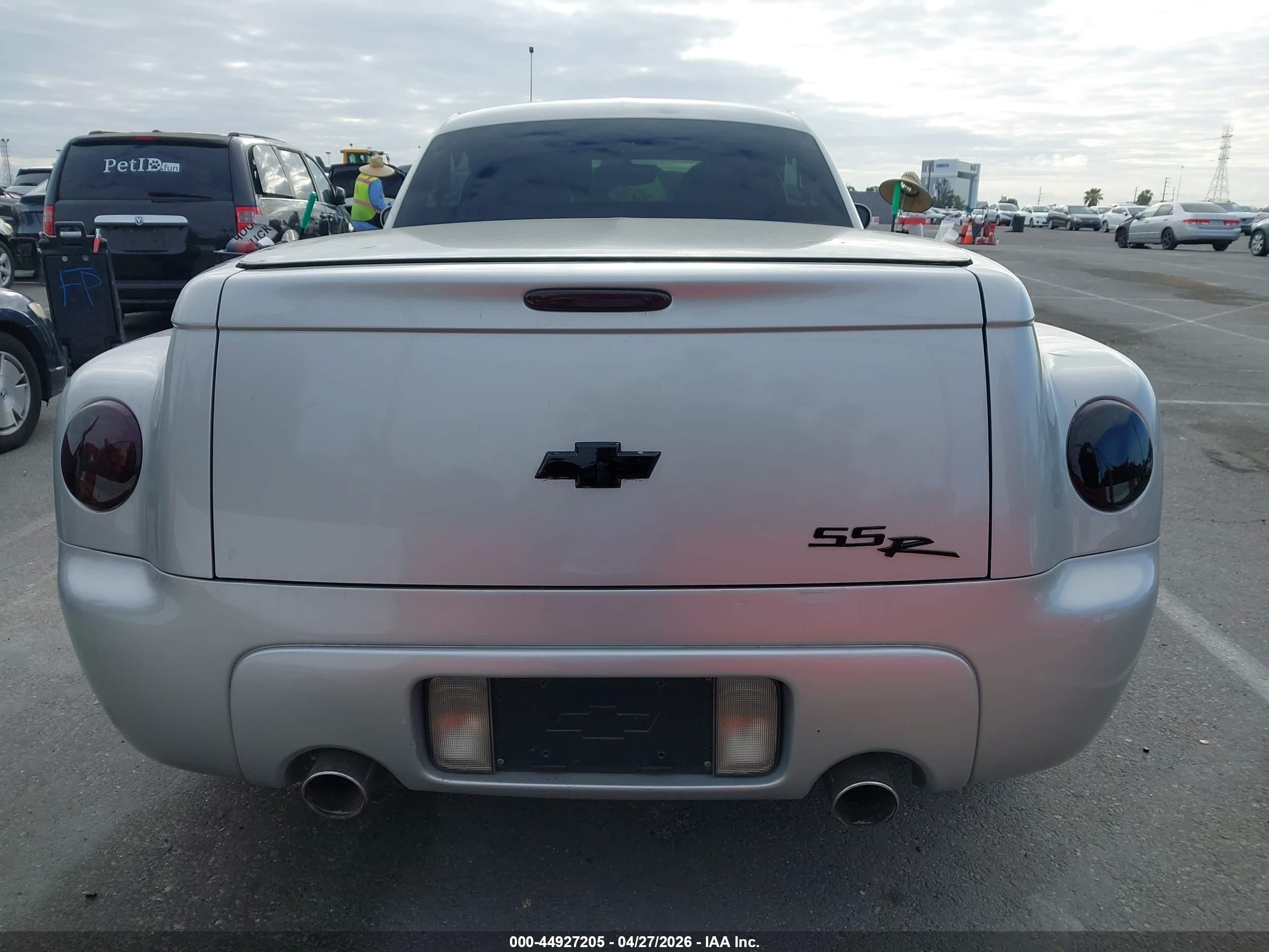 2005 Chevrolet Ssr   Silver vin: 1GCES14H65B116420