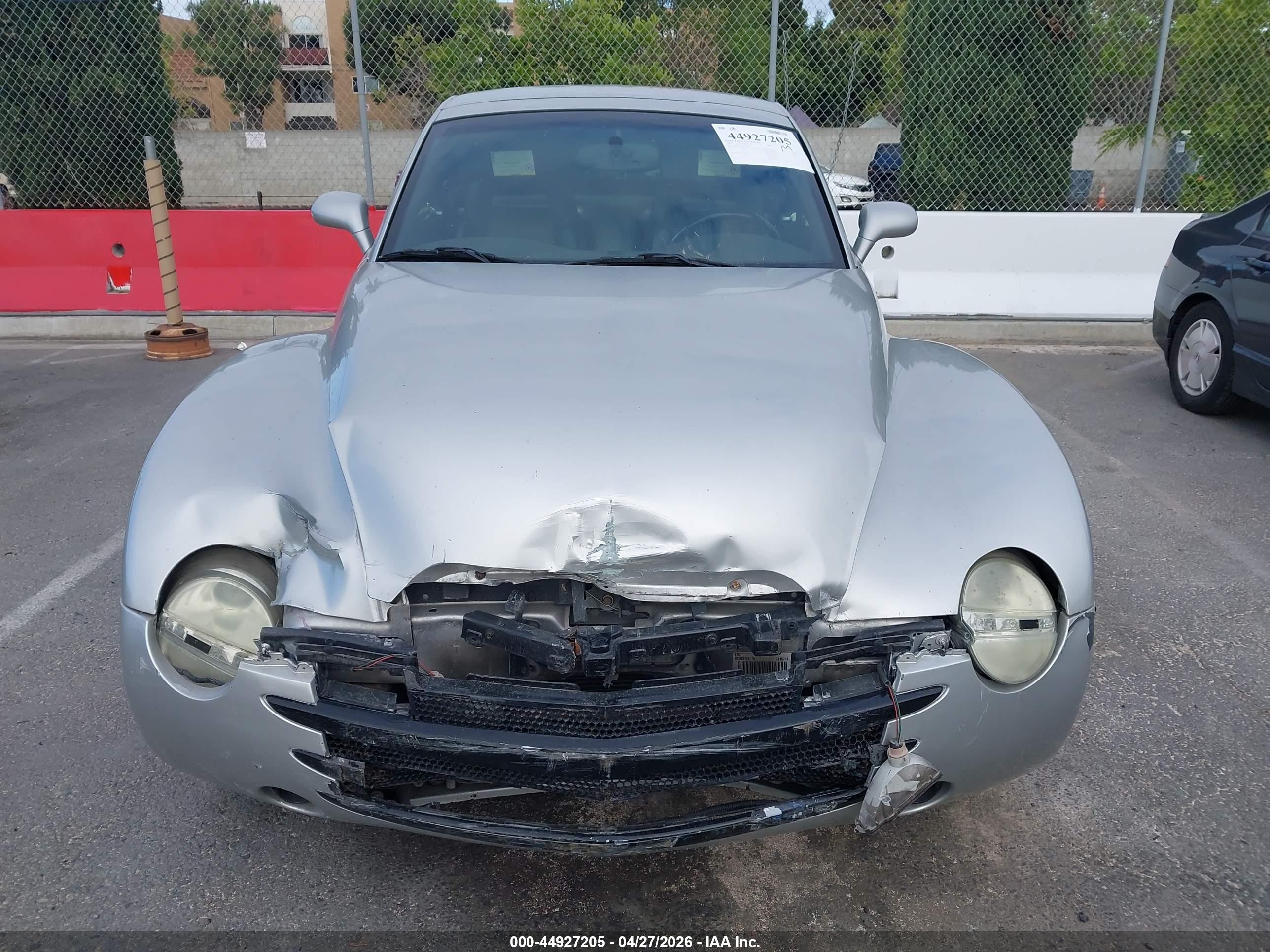 2005 Chevrolet Ssr   Silver vin: 1GCES14H65B116420