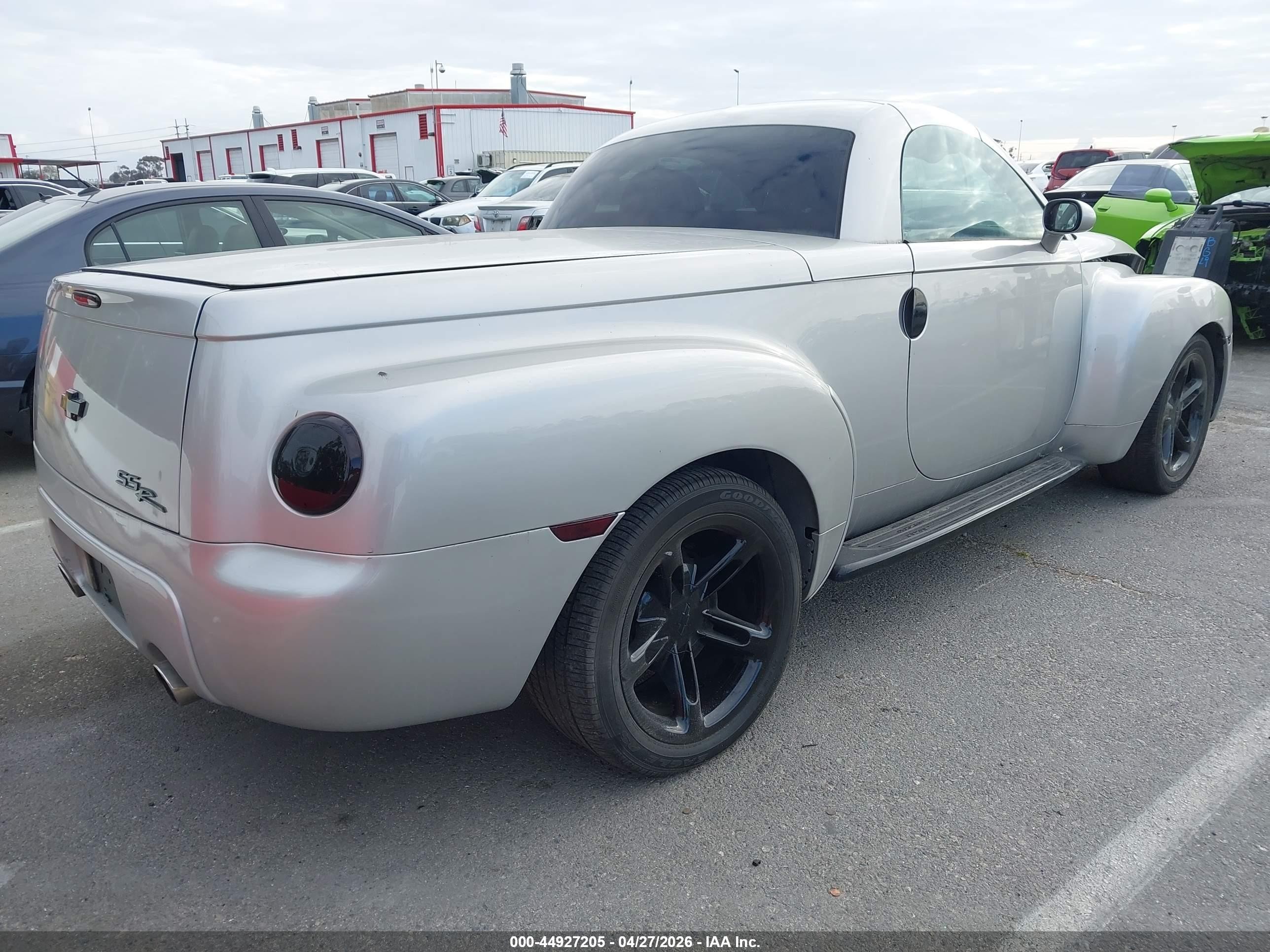 2005 Chevrolet Ssr   Silver vin: 1GCES14H65B116420