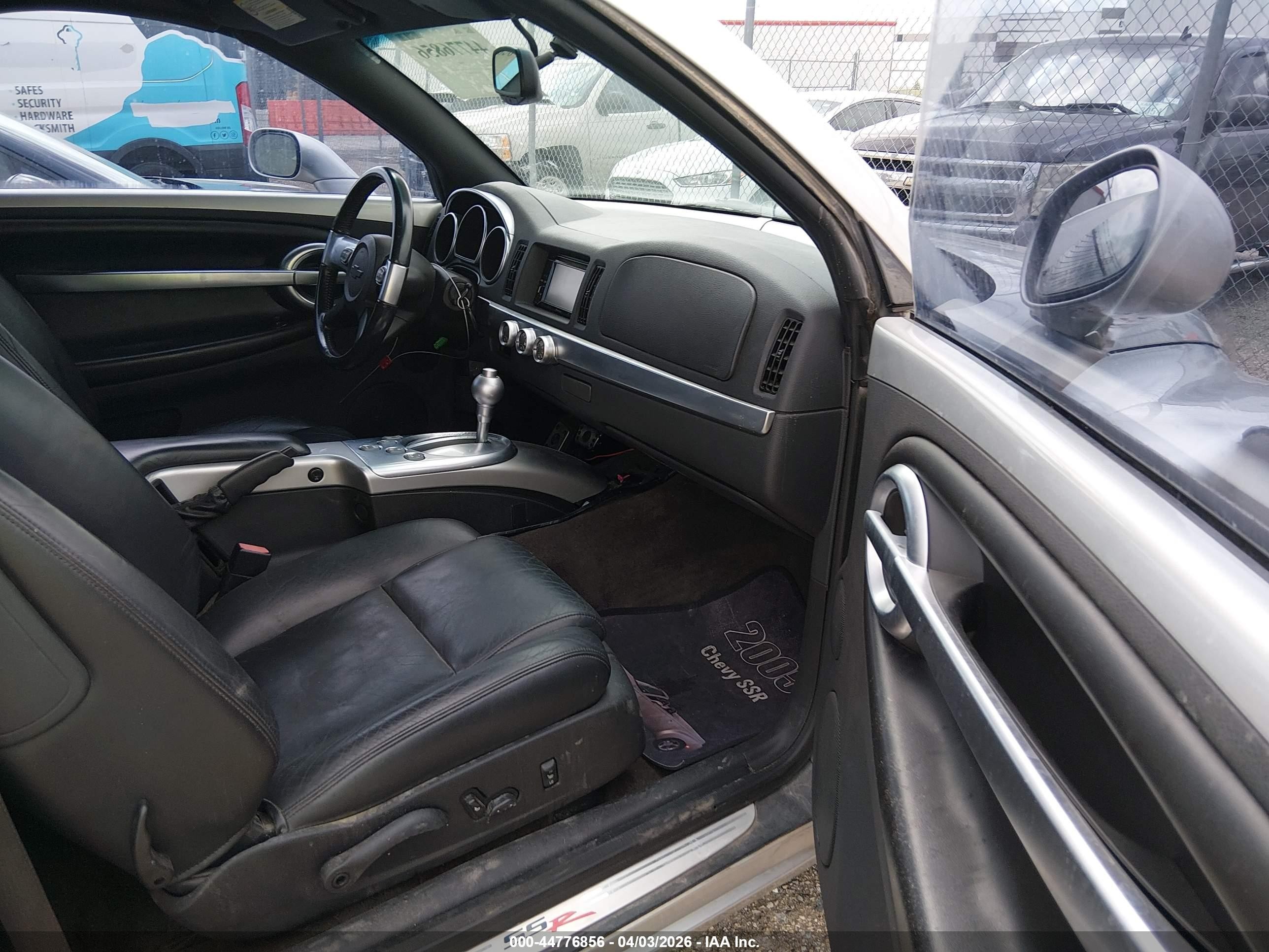 2005 Chevrolet Ssr   Silver vin: 1GCES14H75B114899