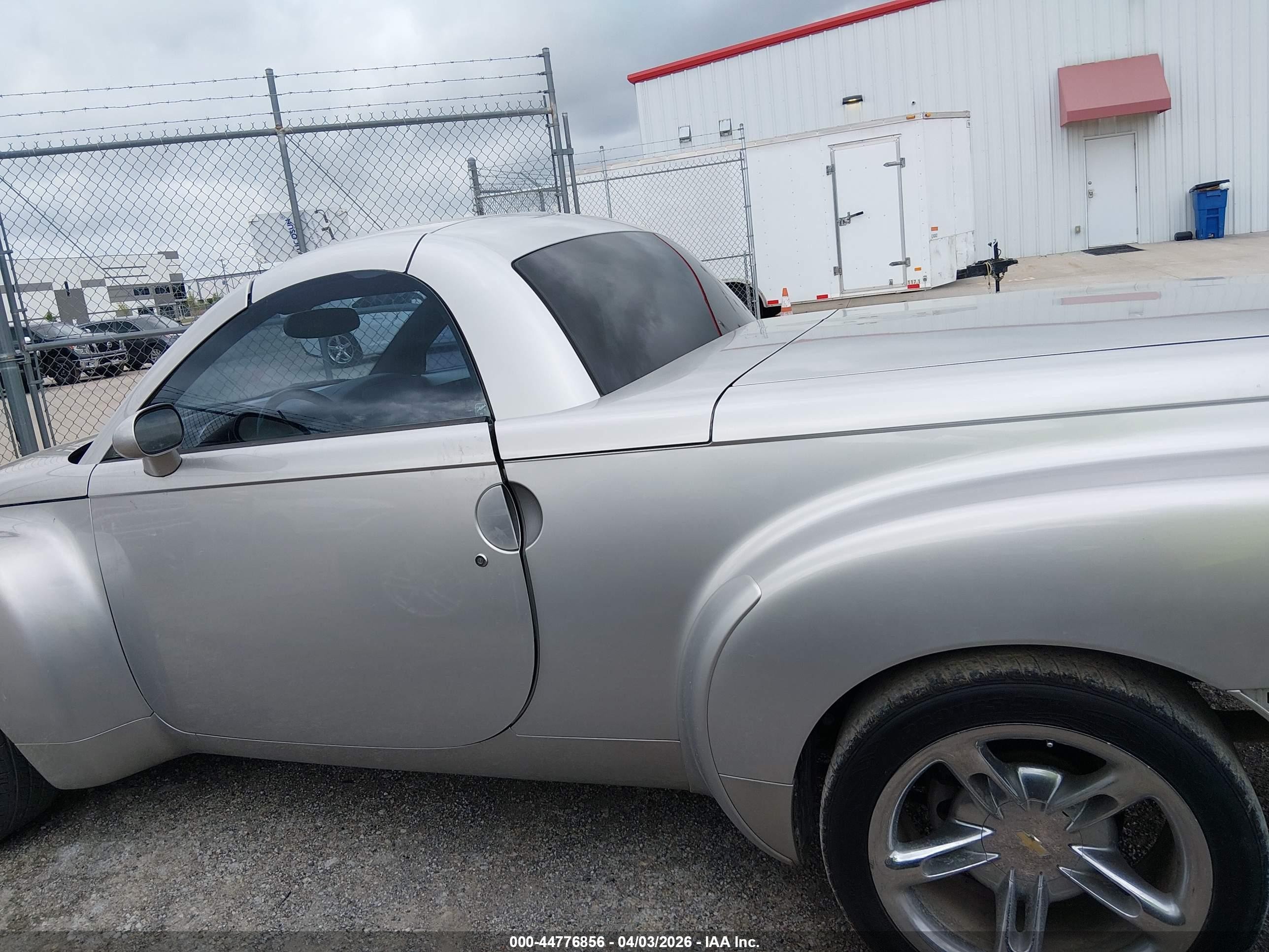 2005 Chevrolet Ssr   Silver vin: 1GCES14H75B114899