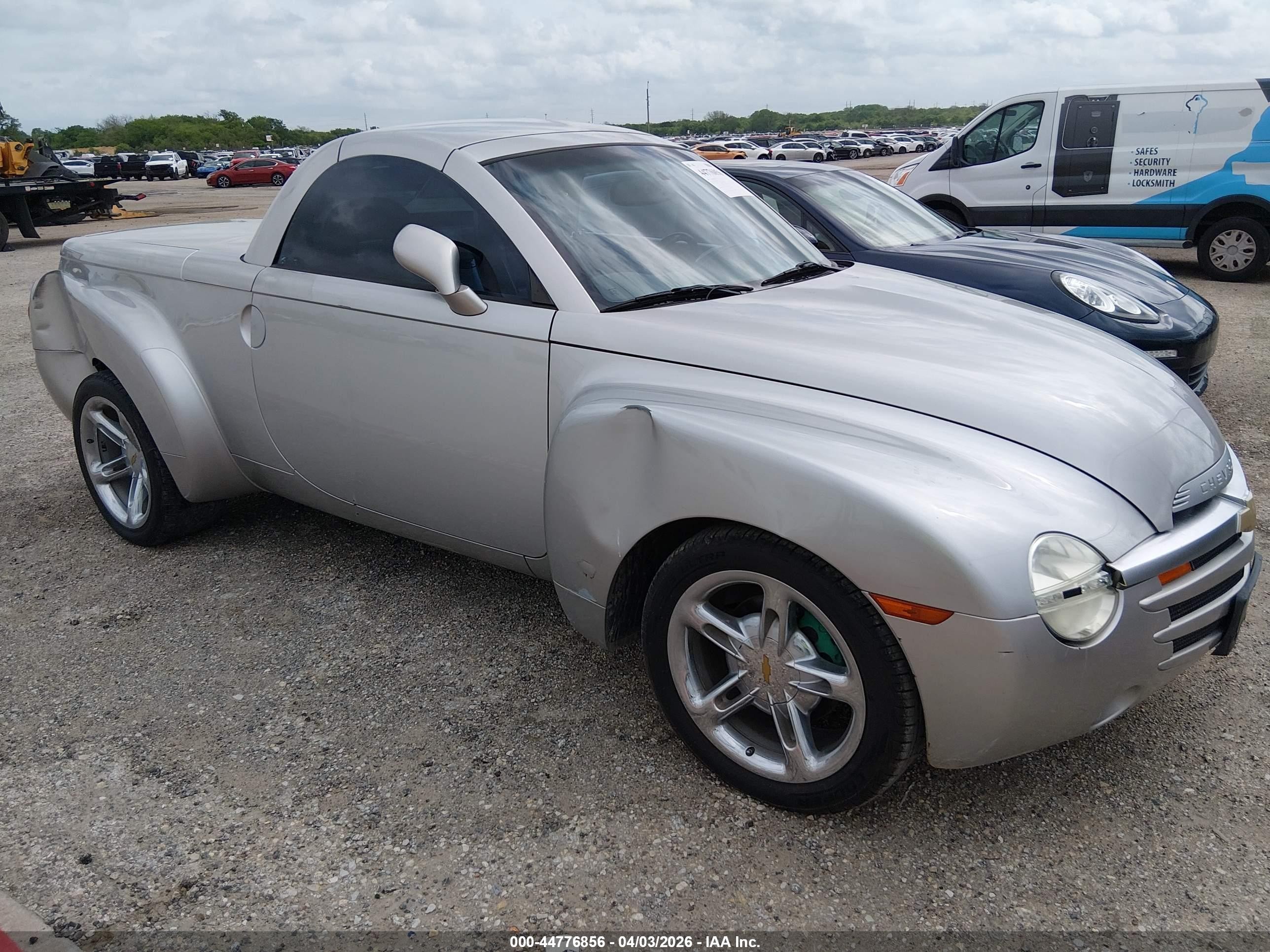2005 Chevrolet Ssr   Silver vin: 1GCES14H75B114899