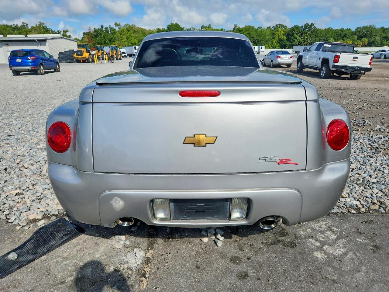 2004 Chevrolet Ssr Серебряный vin: 1GCES14P04B109565