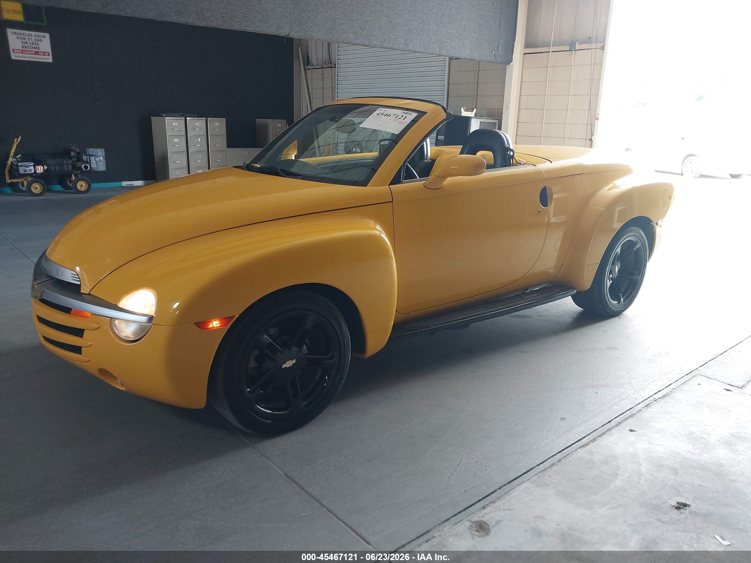 2004 Chevrolet Ssr   Yellow vin: 1GCES14P24B110345