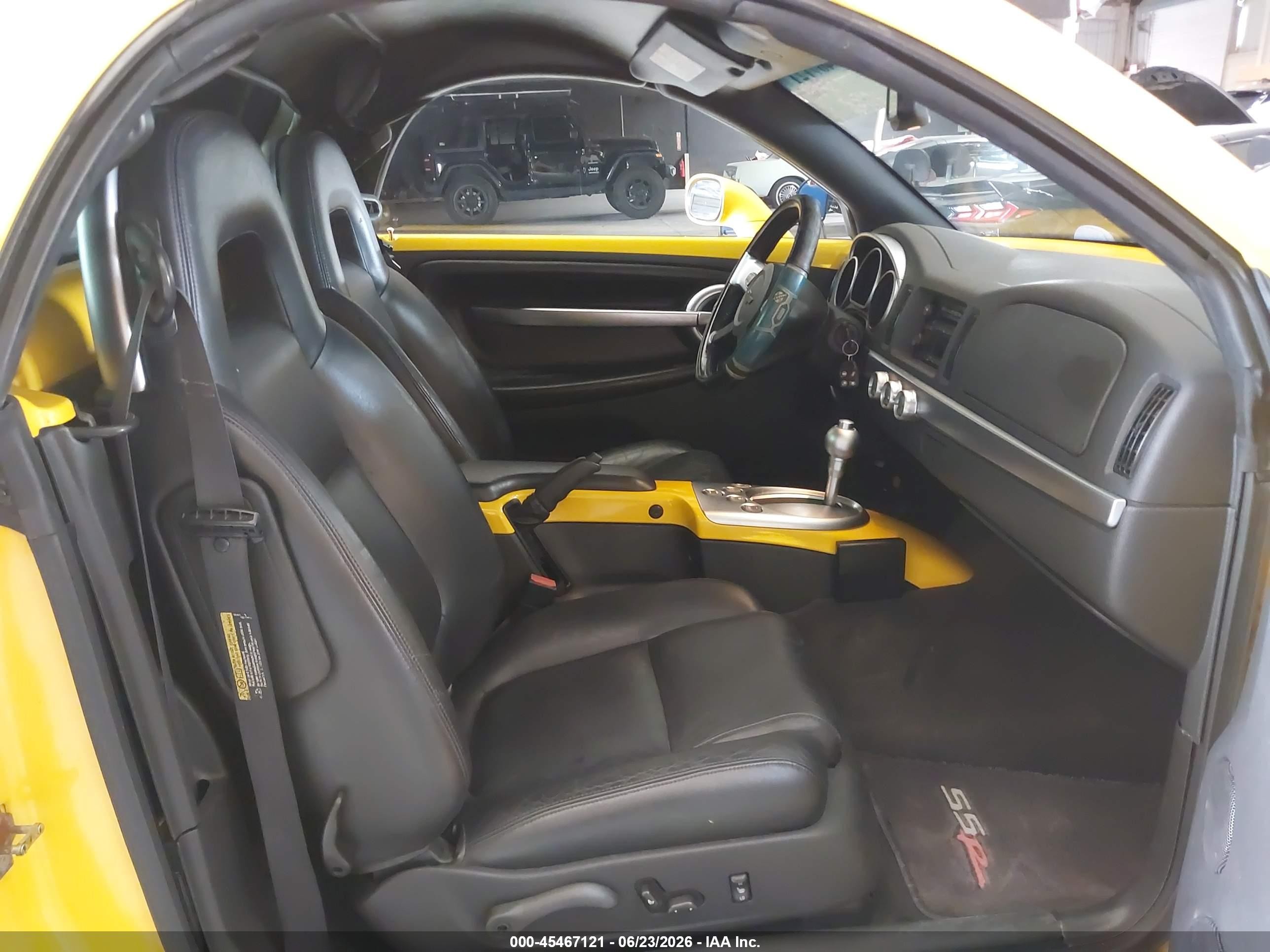 2004 Chevrolet Ssr   Yellow vin: 1GCES14P24B110345