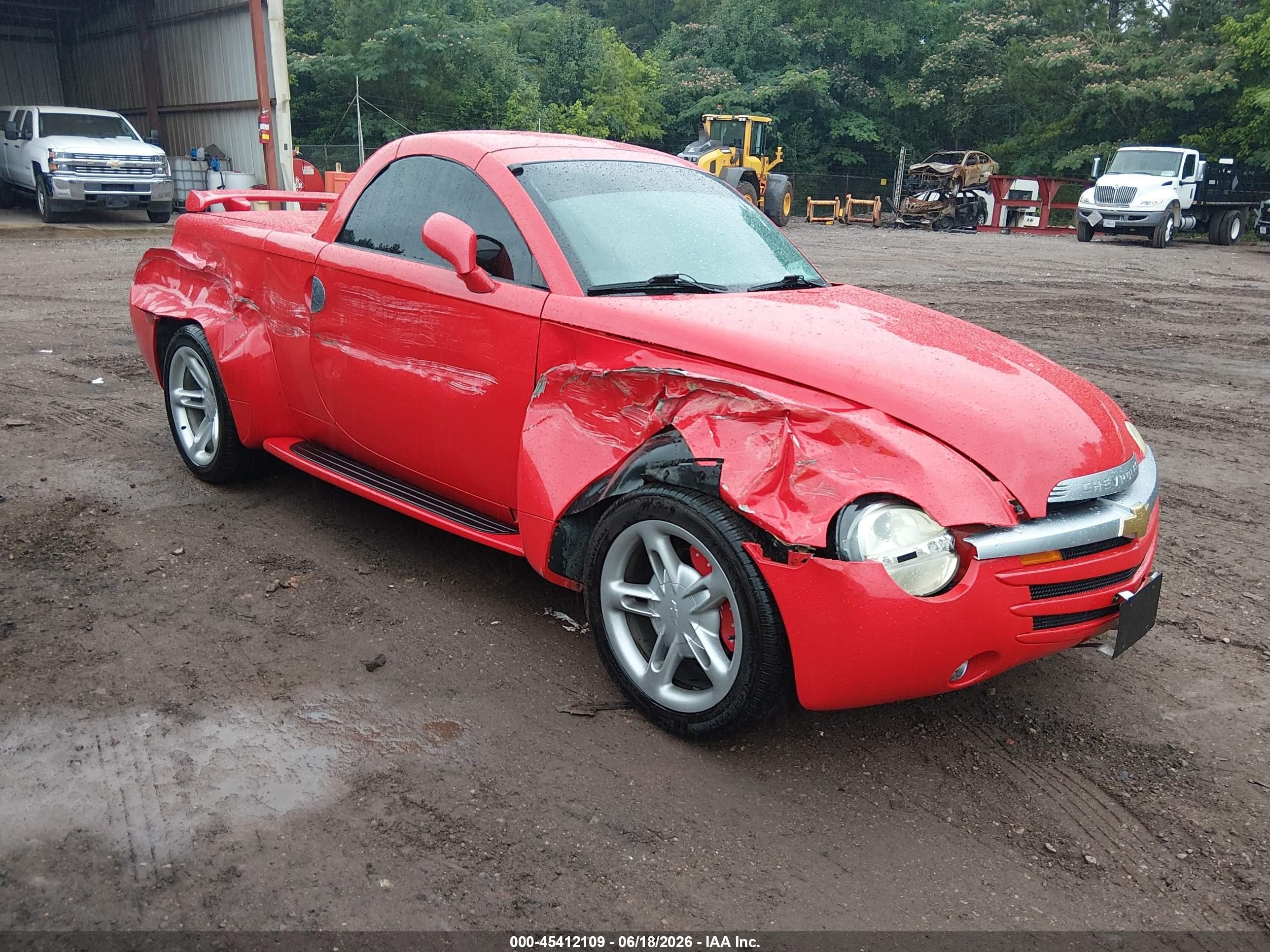 2004 Chevrolet Ssr   Red vin: 1GCES14P44B109066