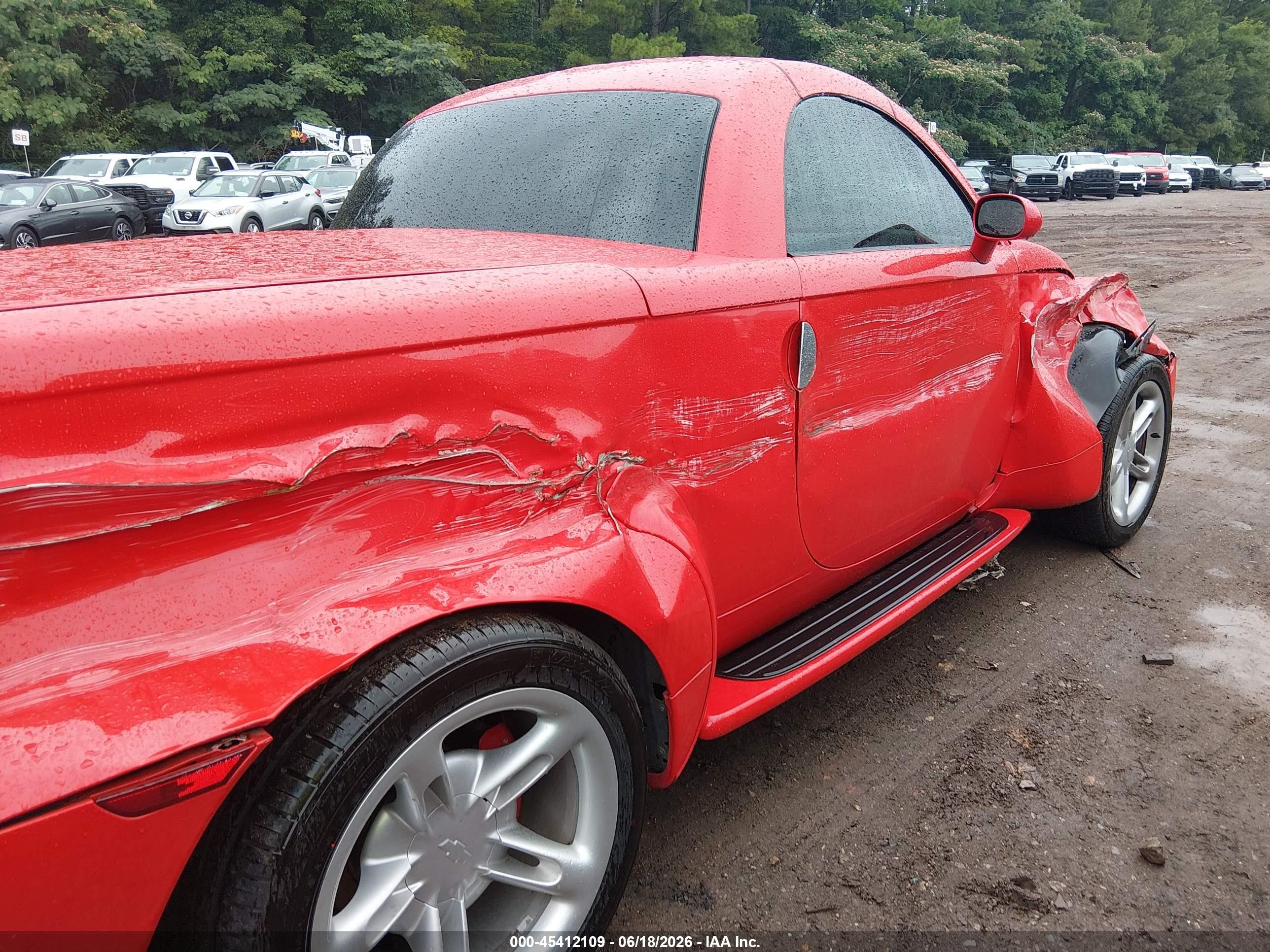 2004 Chevrolet Ssr   Red vin: 1GCES14P44B109066