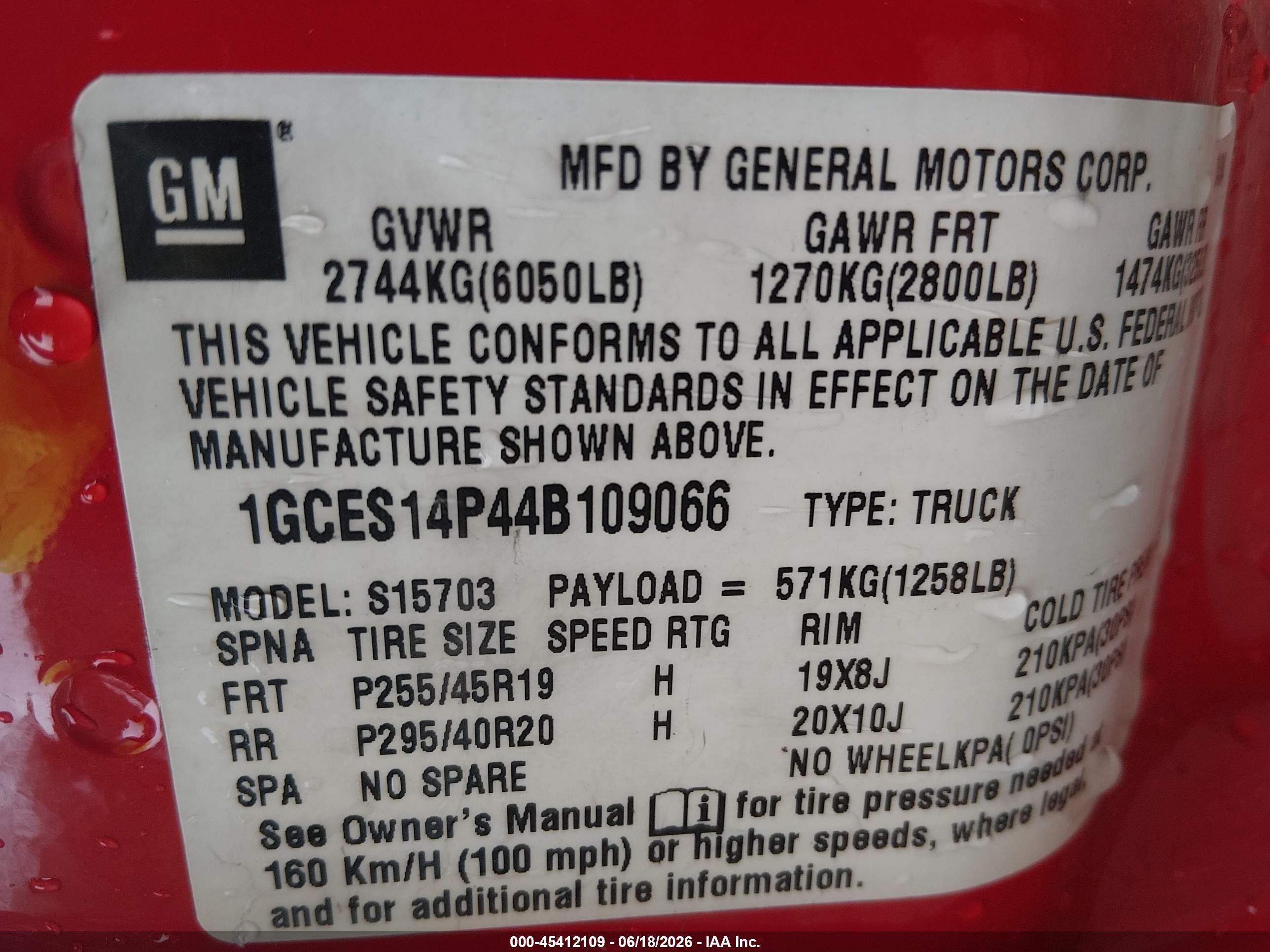 2004 Chevrolet Ssr   Red vin: 1GCES14P44B109066