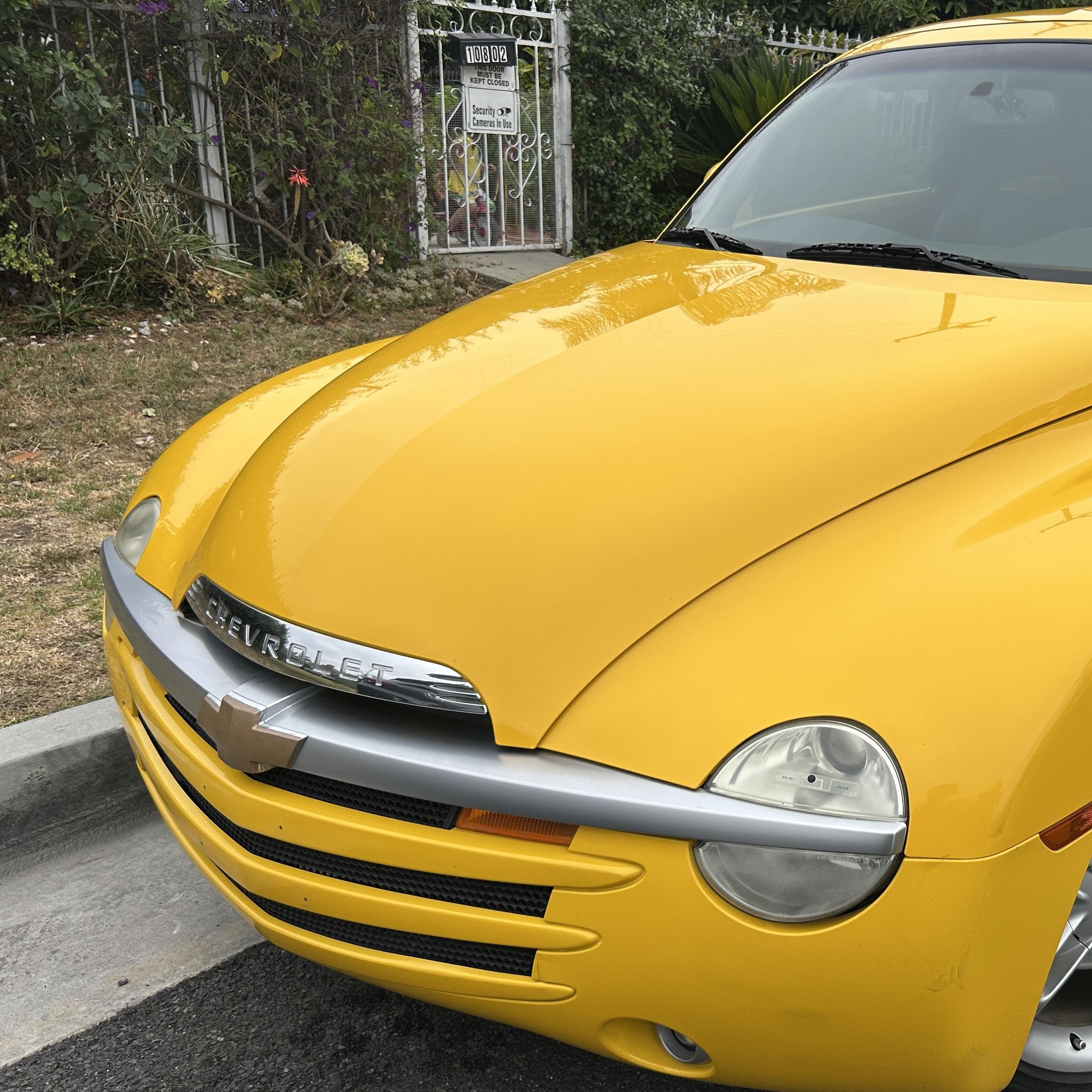 2004 Chevrolet Ssr   Yellow vin: 1GCES14P84B111967