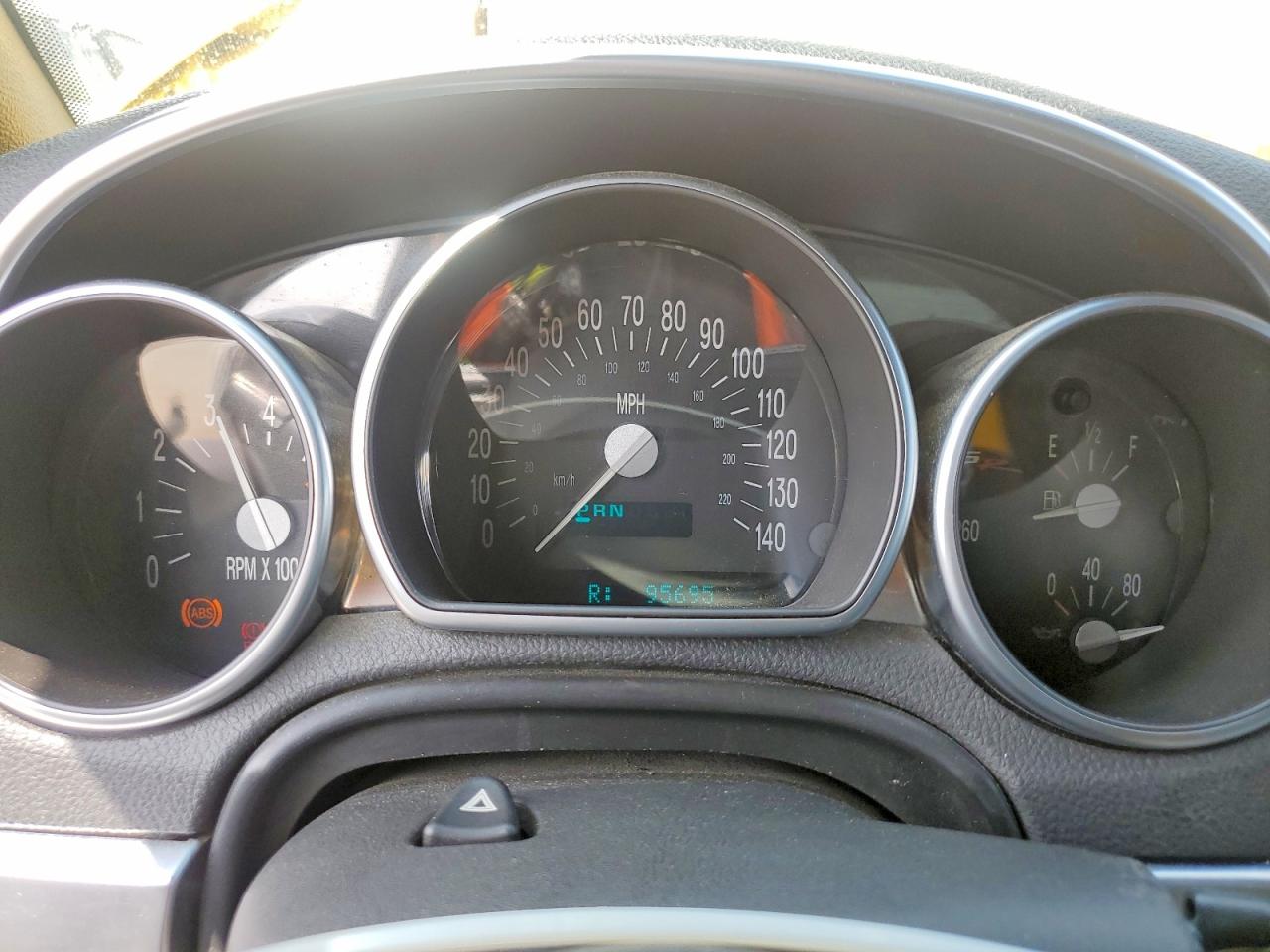 2004 Chevrolet Ssr Золотой vin: 1GCES14P84B111967