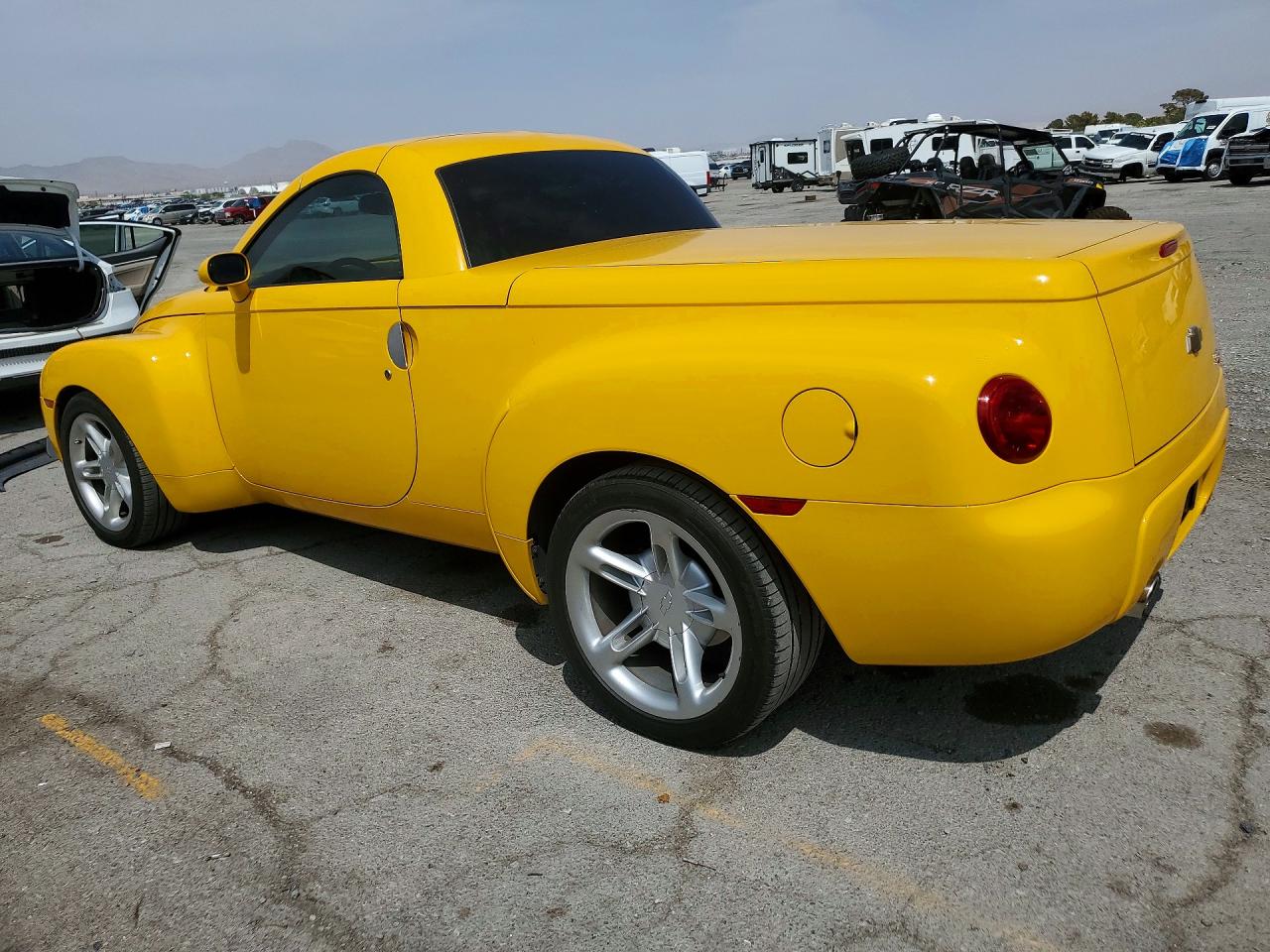 2004 Chevrolet Ssr Золотой vin: 1GCES14P84B111967