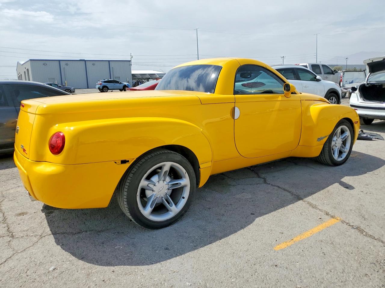 2004 Chevrolet Ssr Золотой vin: 1GCES14P84B111967