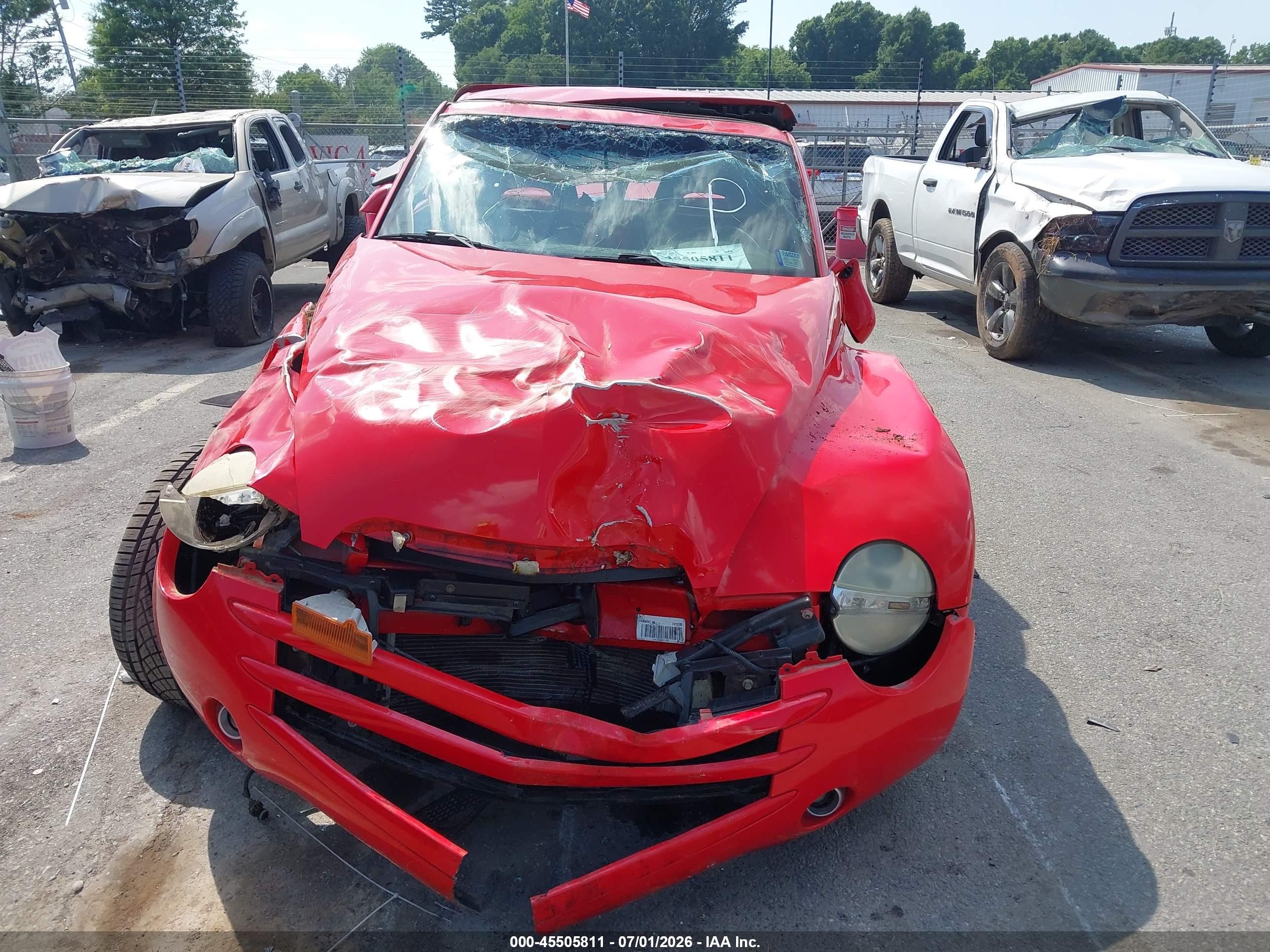 2004 Chevrolet Ssr   Red vin: 1GCES14PX4B111467