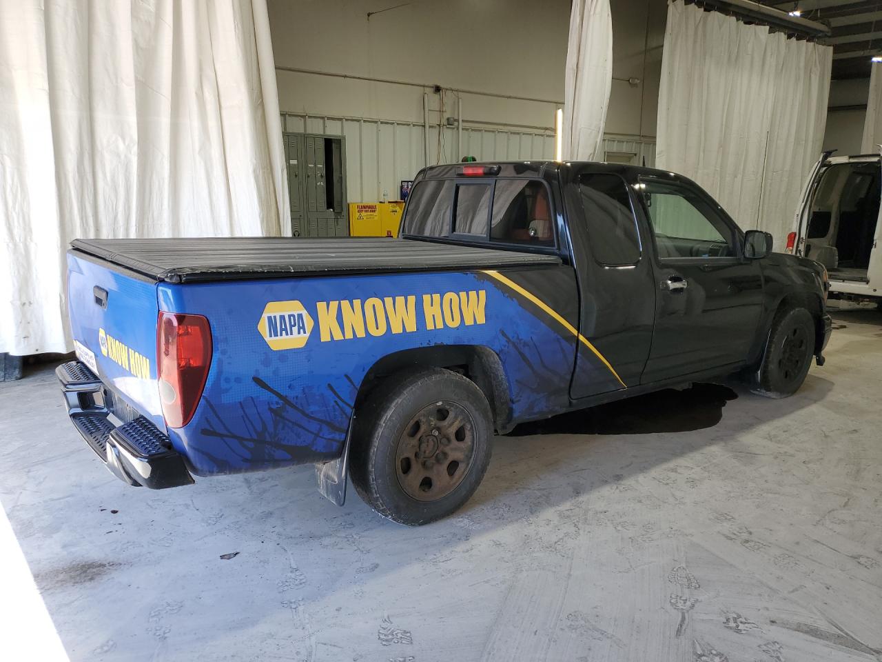 2012 Chevrolet Colorado Lt Black vin: 1GCESEFPXC8137972 Damage: Right Rear Wheel, Rust, Repair Required