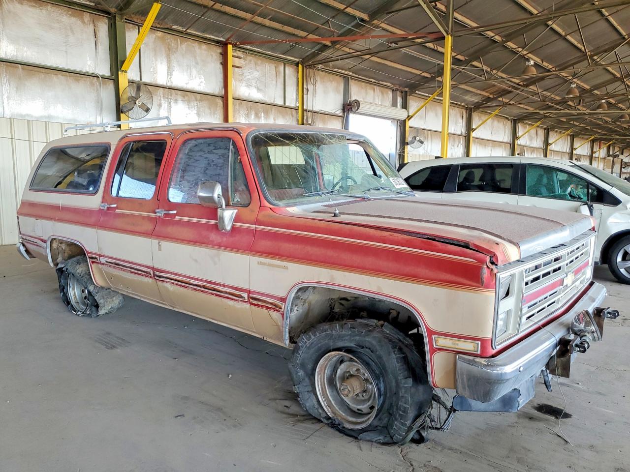 1987 Chevrolet Suburban V10 Желто-коричневый vin: 1GCEV16K4HF115571