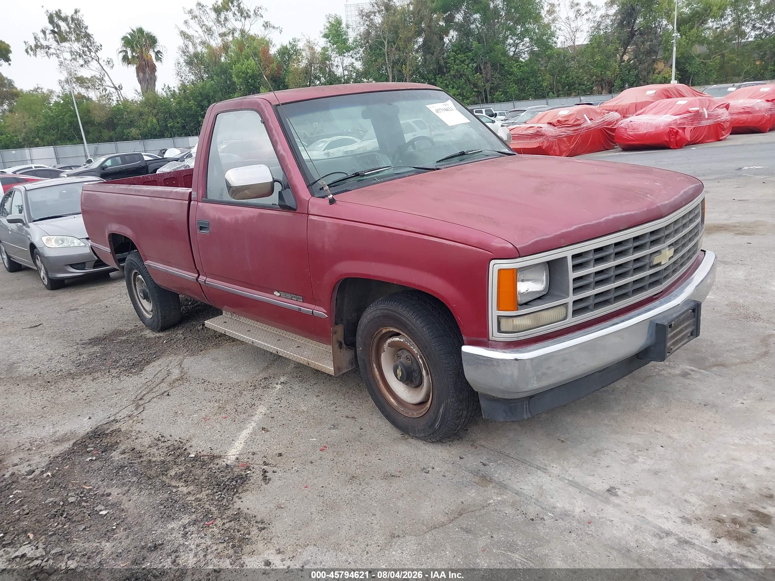 1989 Chevrolet Gmt-400 C2500 Бордовый vin: 1GCFC24K4KE148442