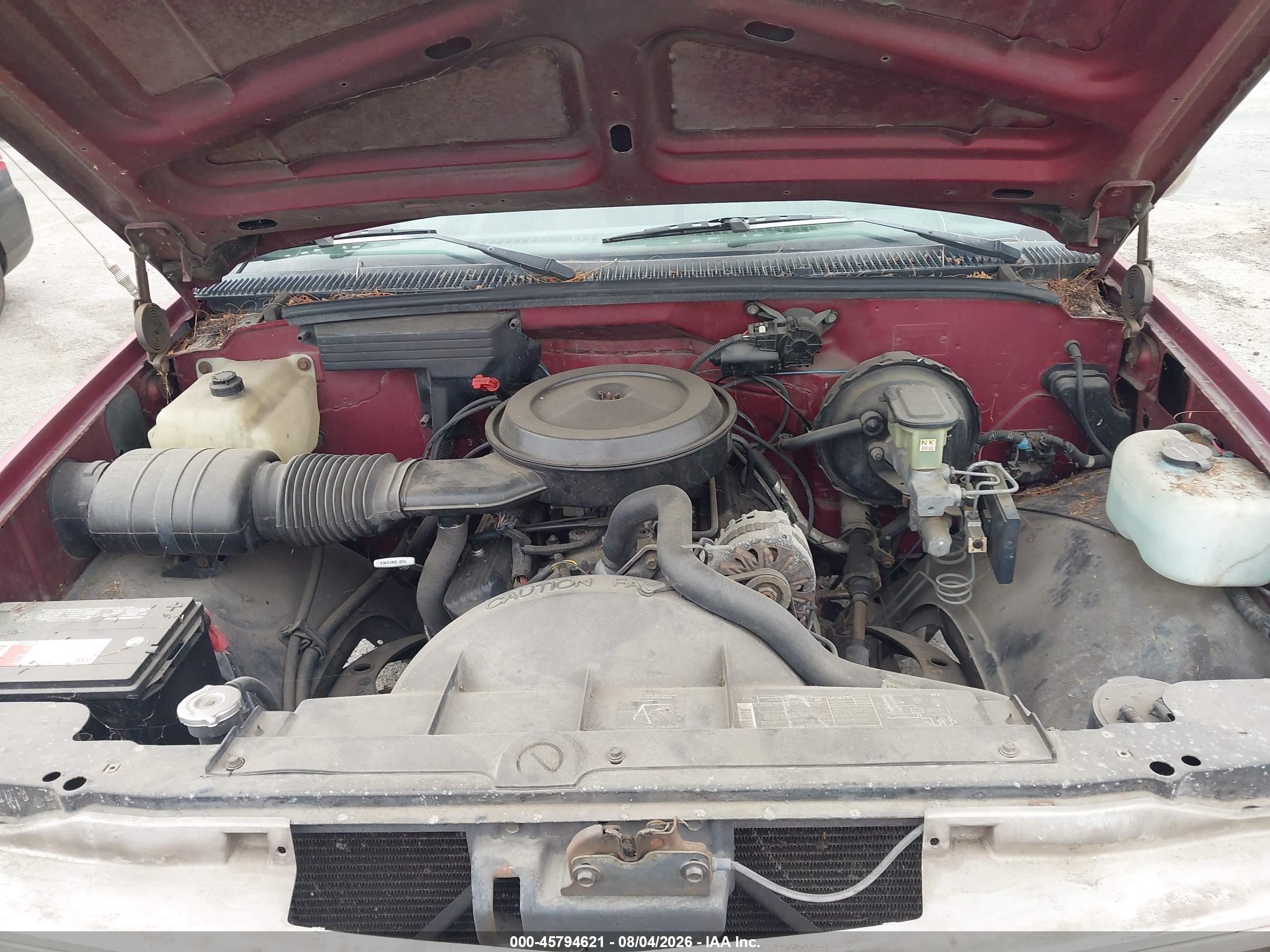 1989 Chevrolet Gmt-400 C2500 Бордовый vin: 1GCFC24K4KE148442