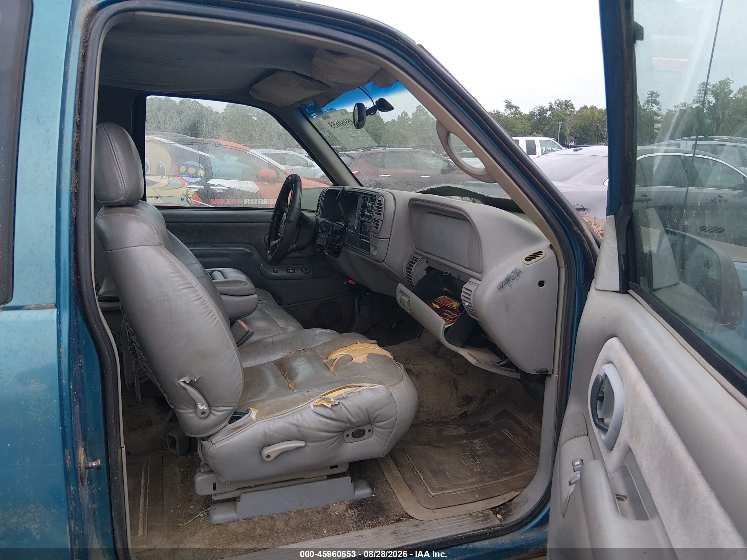 1998 Chevrolet C/k 2500 Fleetside Blue vin: 1GCFC29SXWE161999