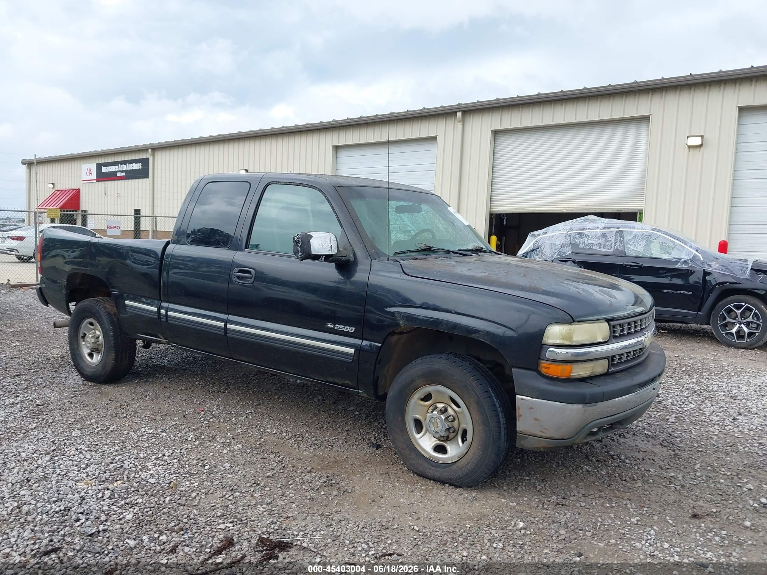 2000 Chevrolet Silverado 2500 Ls Black vin: 1GCFC29T6YZ135999